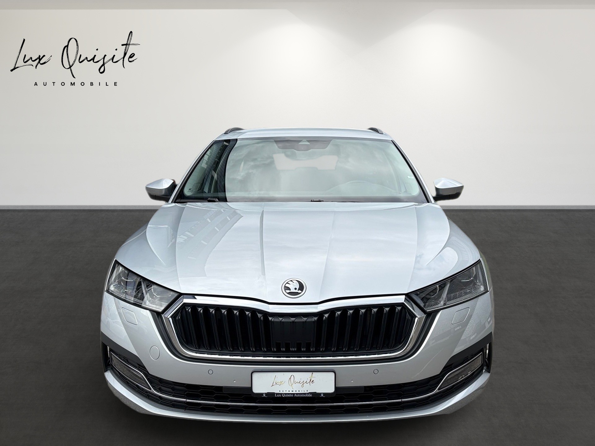 SKODA Octavia Combi 2.0 TDI DSG Style 4x4-image-1