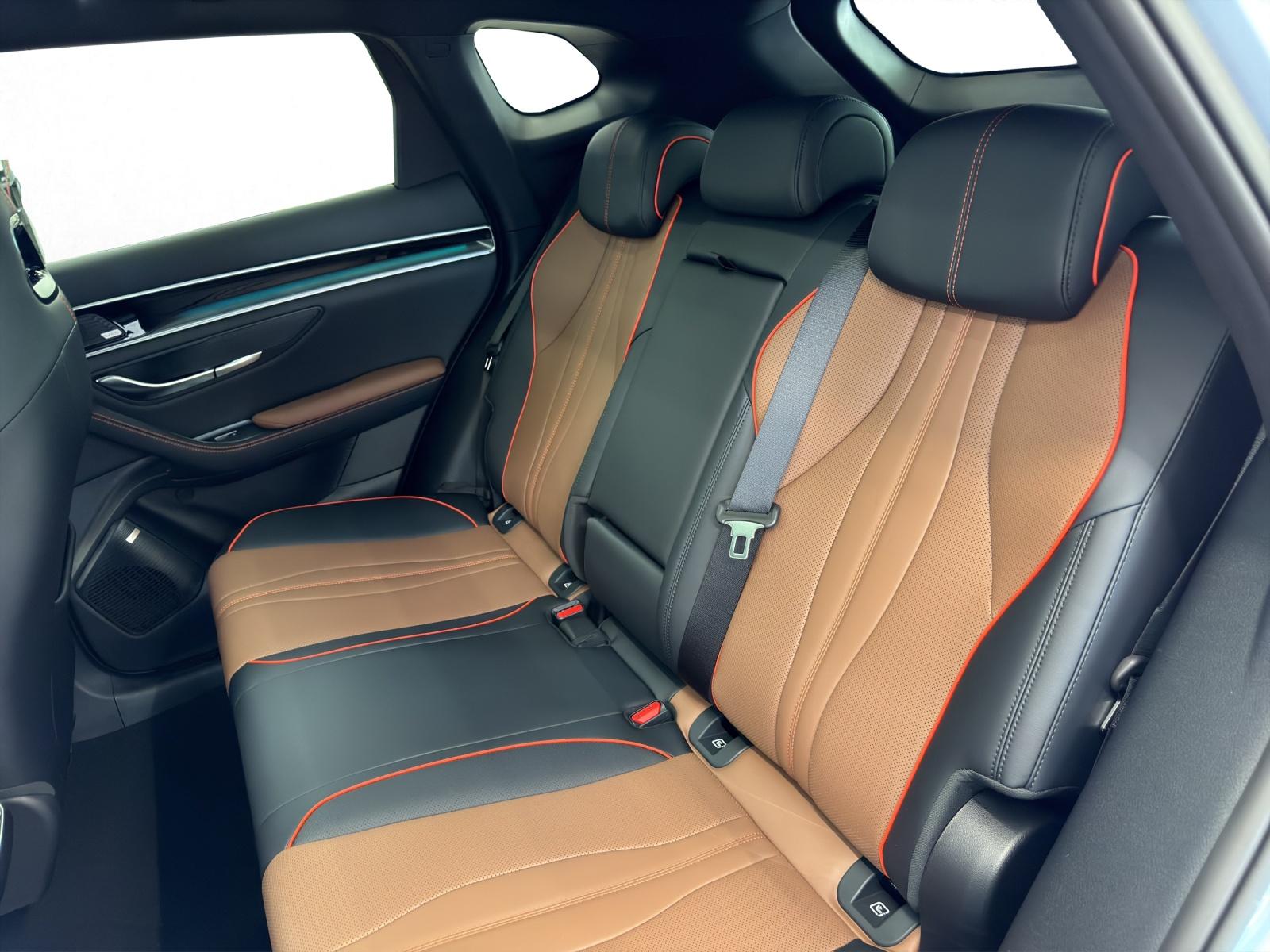 BYD Seal U DM-i Design AWD-image-17