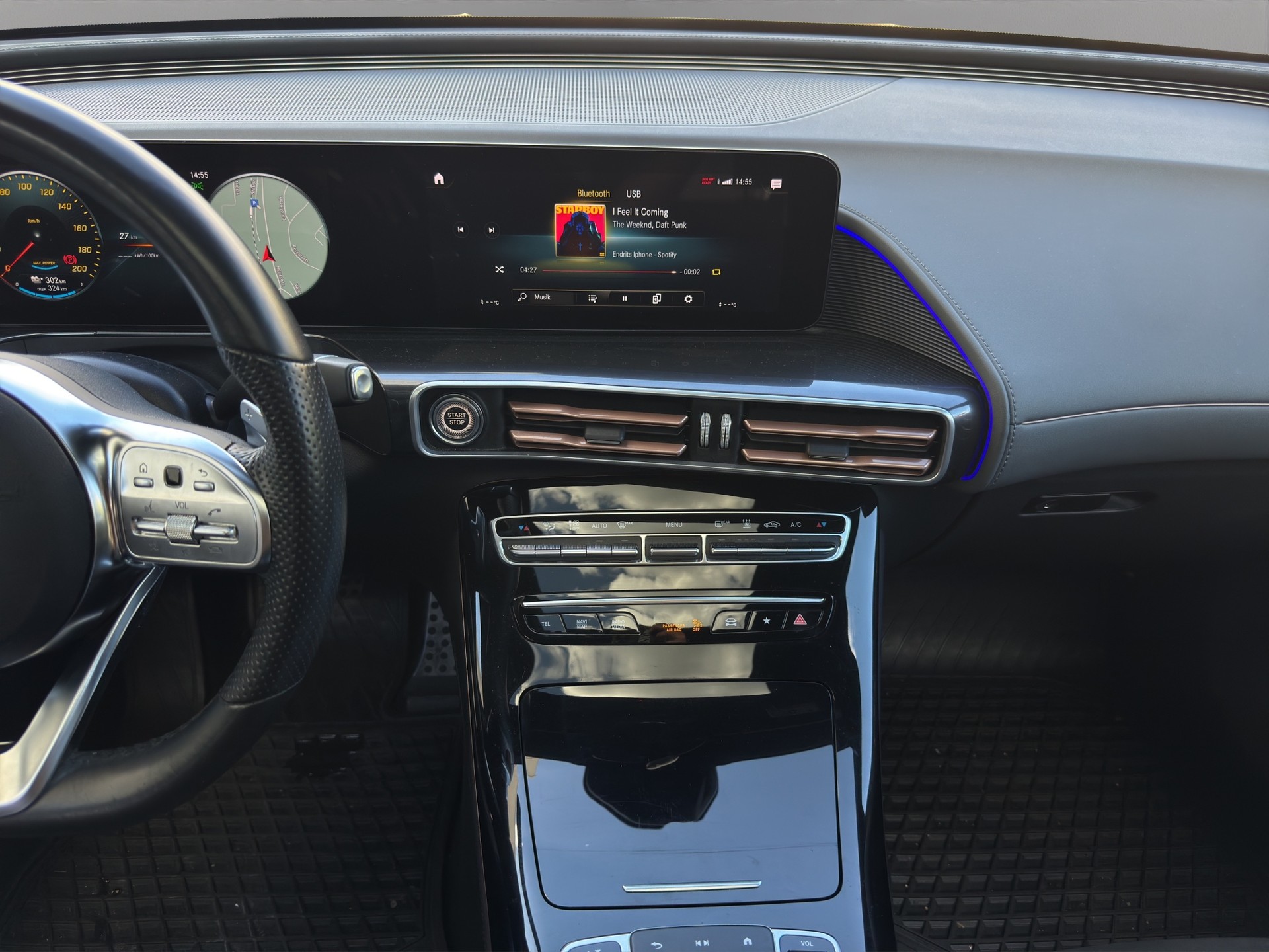 MERCEDES-BENZ EQC 400 4Matic AMG Line **Batteriekapazität 96.55%**-image-13