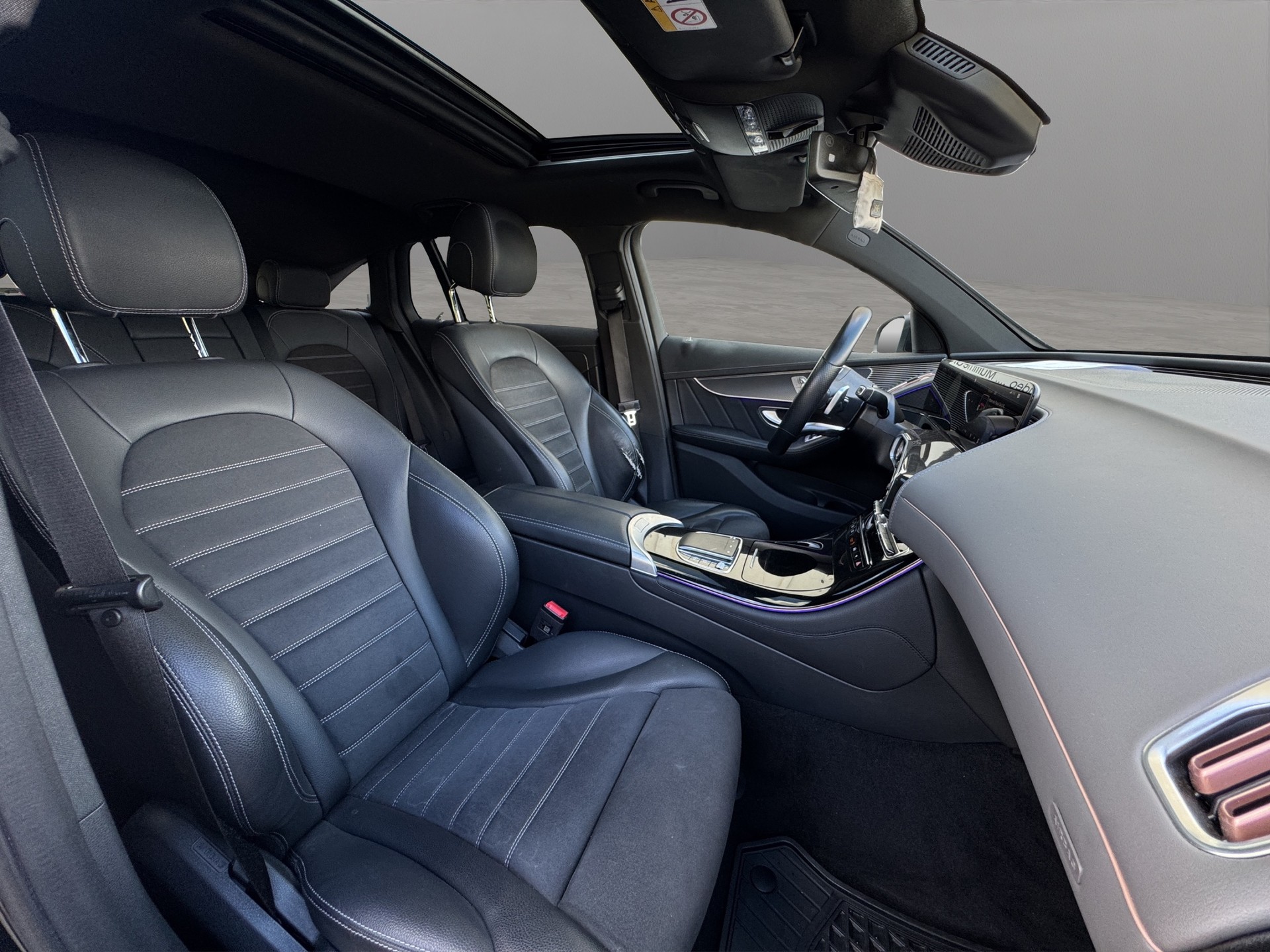 MERCEDES-BENZ EQC 400 4Matic AMG Line **Batteriekapazität 96.55%**-image-14