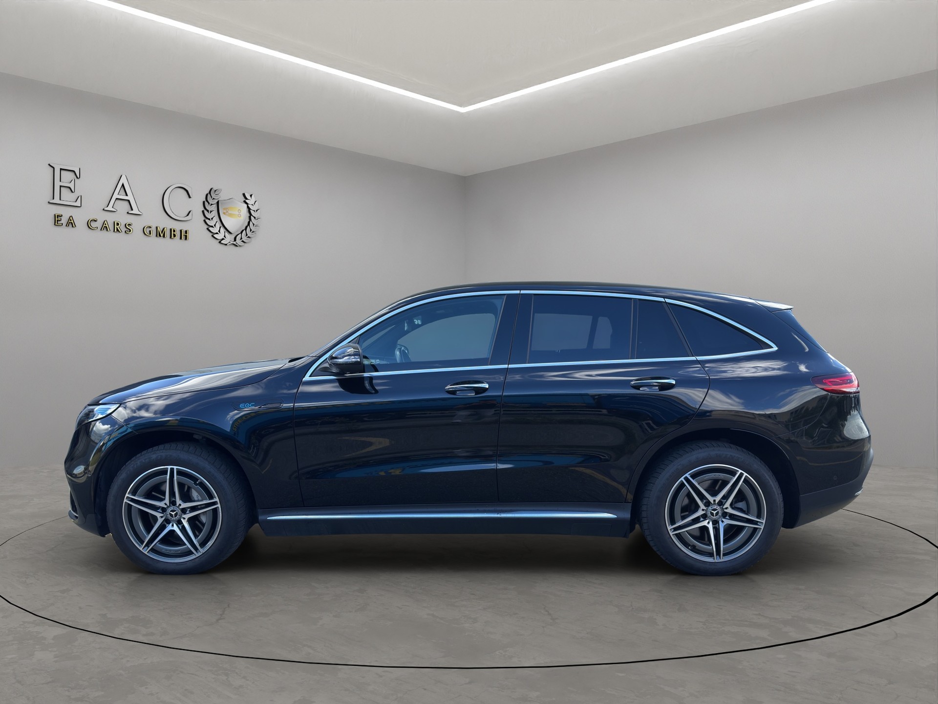 MERCEDES-BENZ EQC 400 4Matic AMG Line **Batteriekapazität 96.55%**-image-1