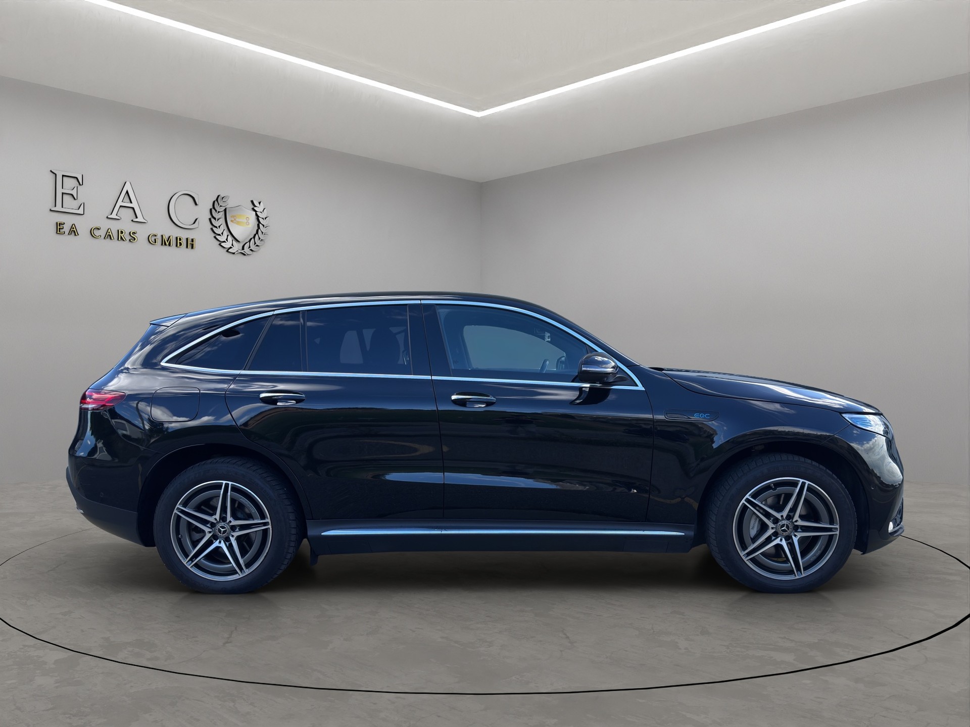MERCEDES-BENZ EQC 400 4Matic AMG Line **Batteriekapazität 96.55%**-image-5