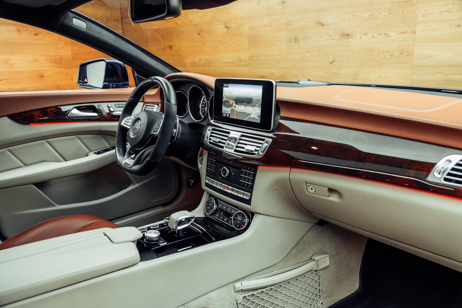 MERCEDES-BENZ CLS 63 AMG S 4Matic Speedshift MCT-image-6