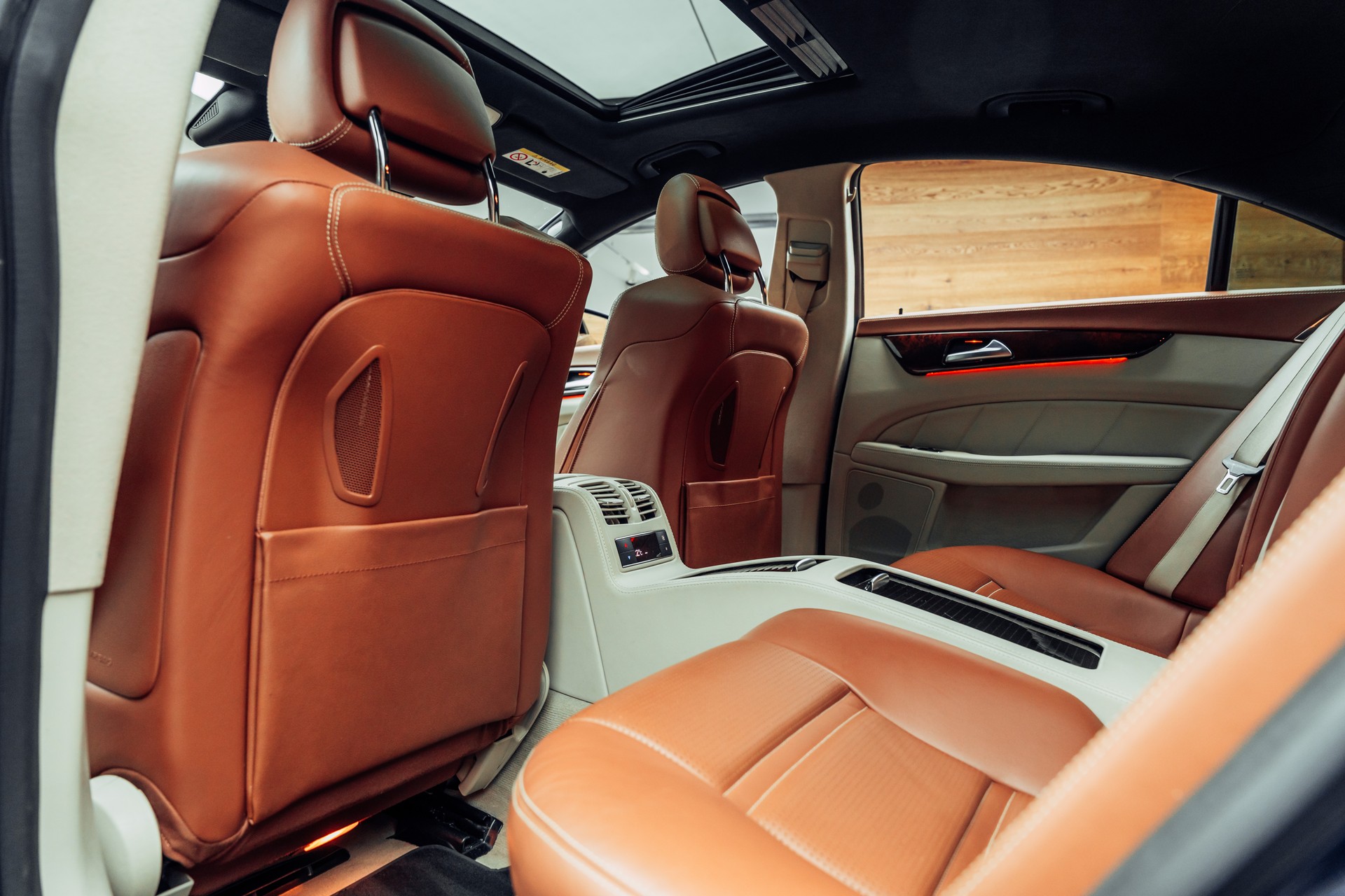 MERCEDES-BENZ CLS 63 AMG S 4Matic Speedshift MCT-image-9