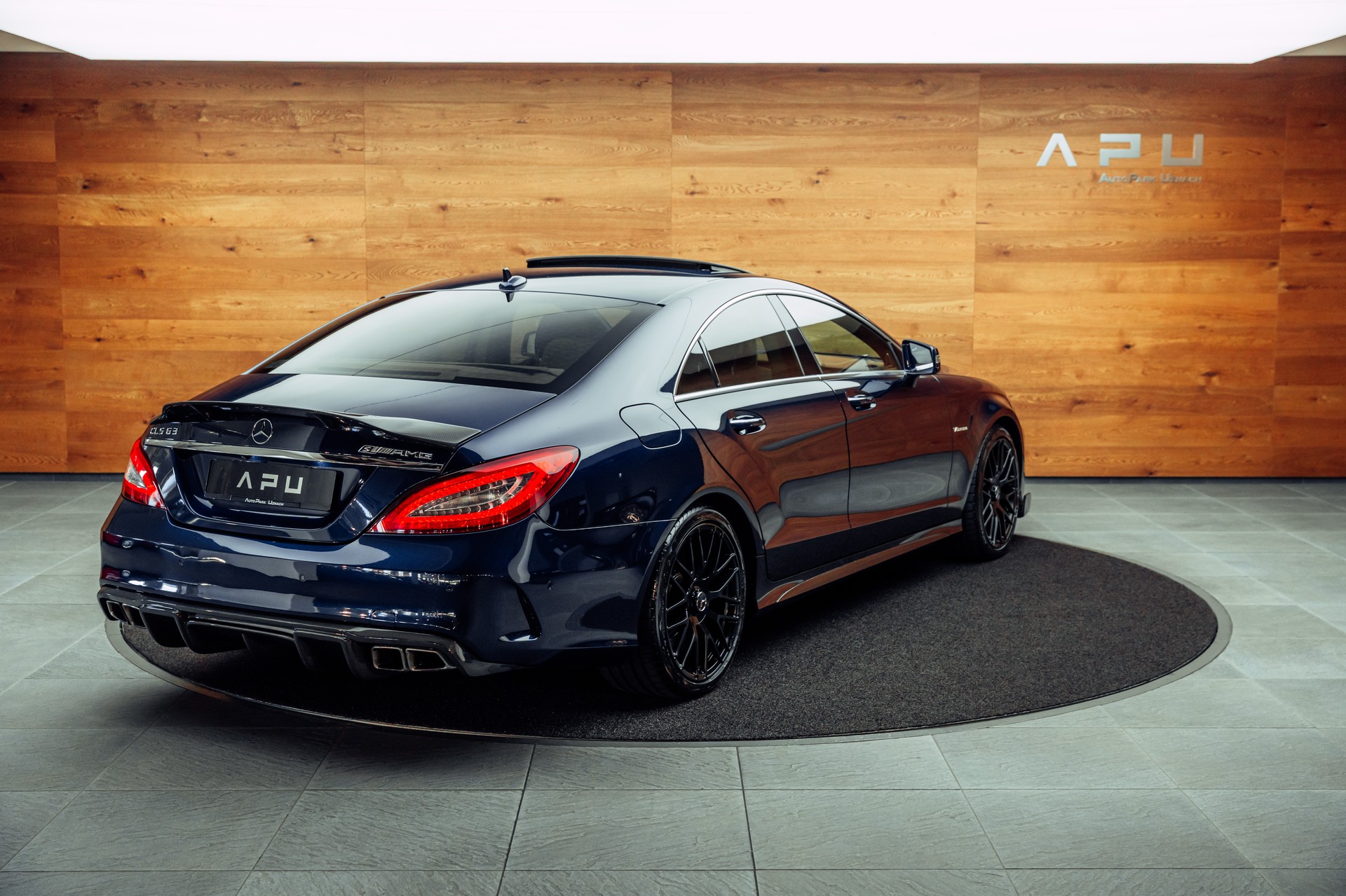 MERCEDES-BENZ CLS 63 AMG S 4Matic Speedshift MCT-image-1