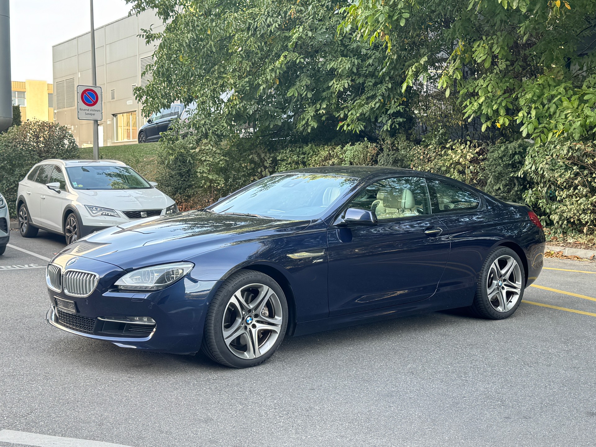 BMW 650i Coupé xDrive-image-1
