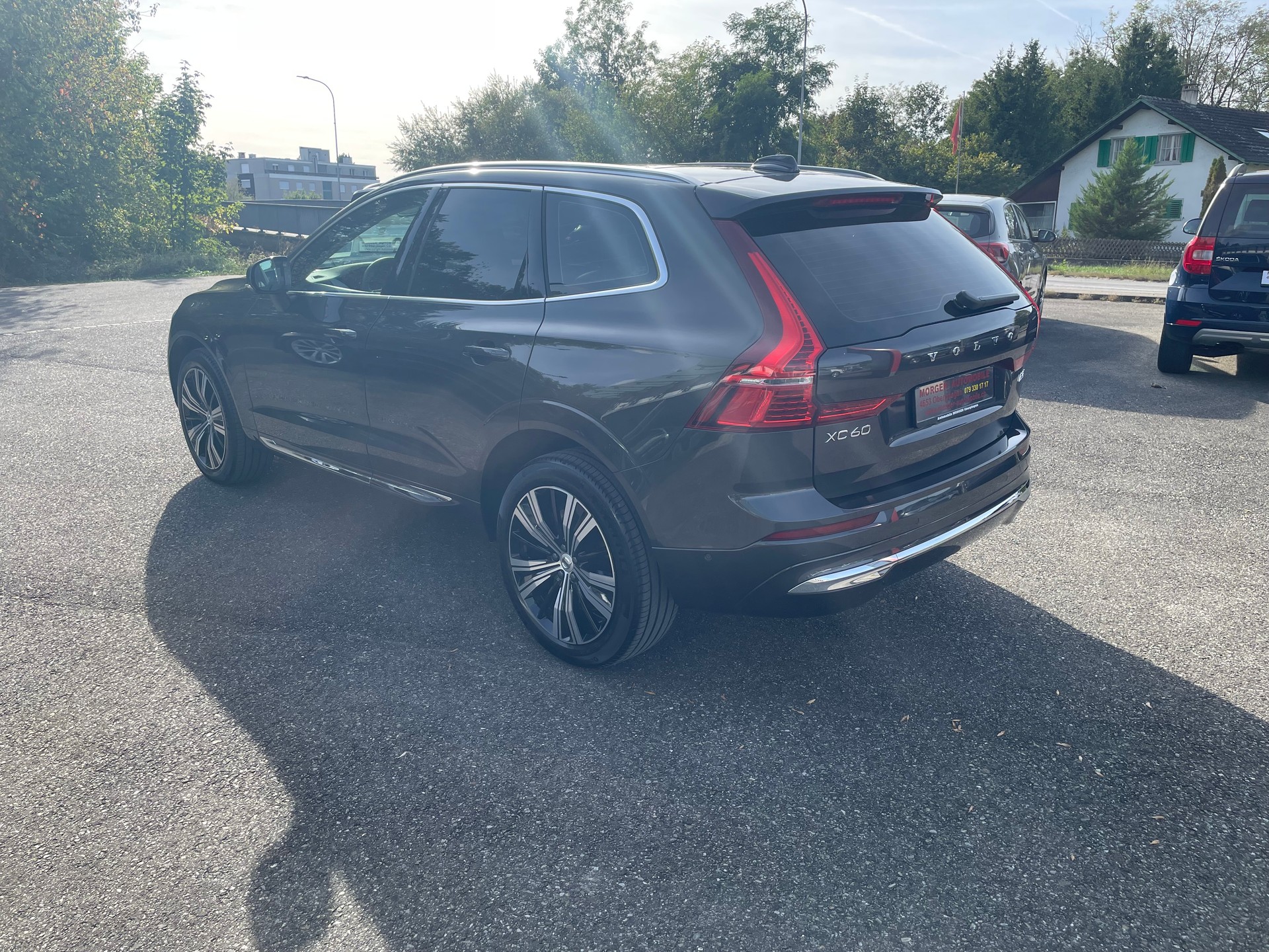 VOLVO XC60 B5 Benzin Mild Hybrid AWD Ultimate Bright Geartronic-image-3