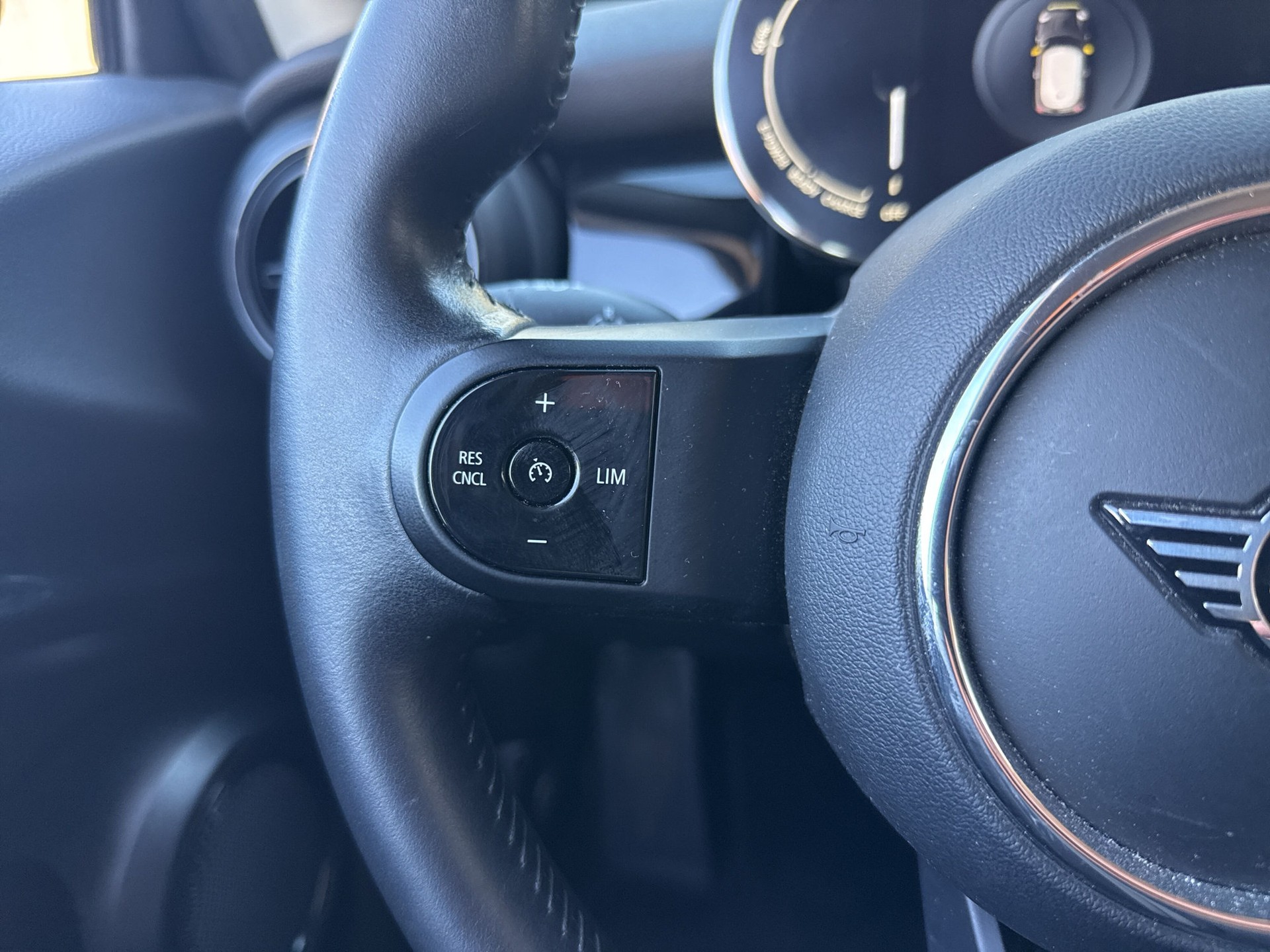 MINI Cooper SE-image-14