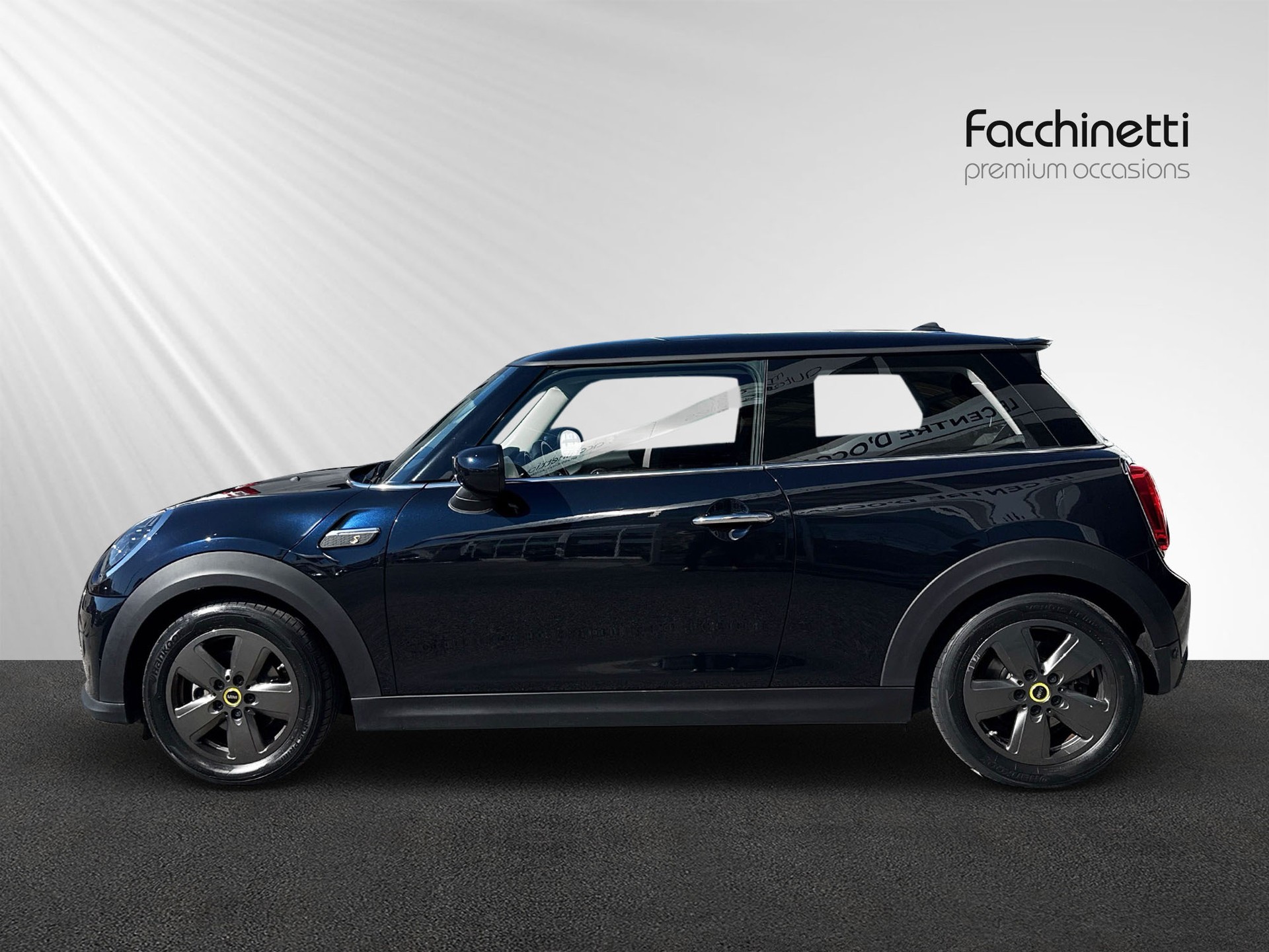 MINI Cooper SE-image-1