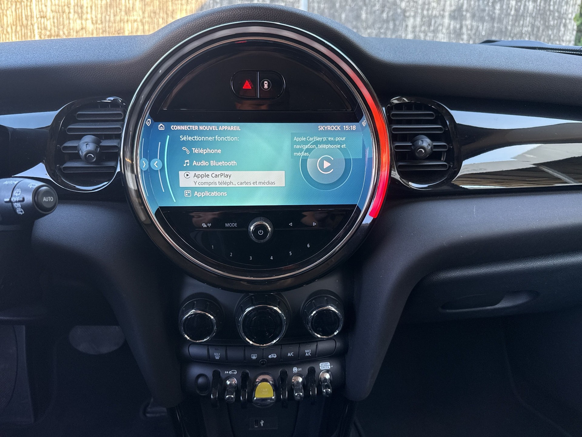 MINI Cooper SE-image-10