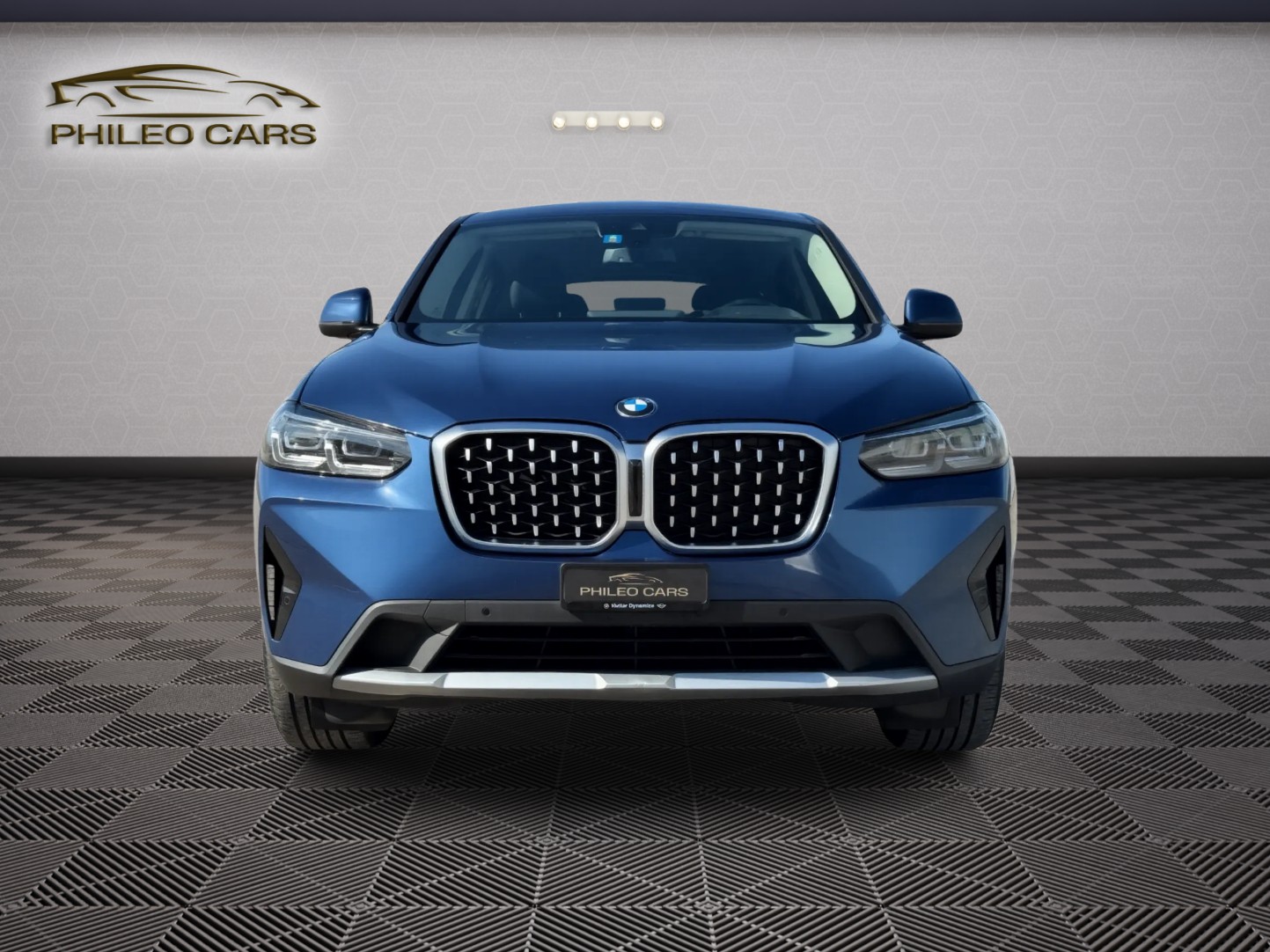 BMW X4 xDrive 48V 30i Steptronic-image-1