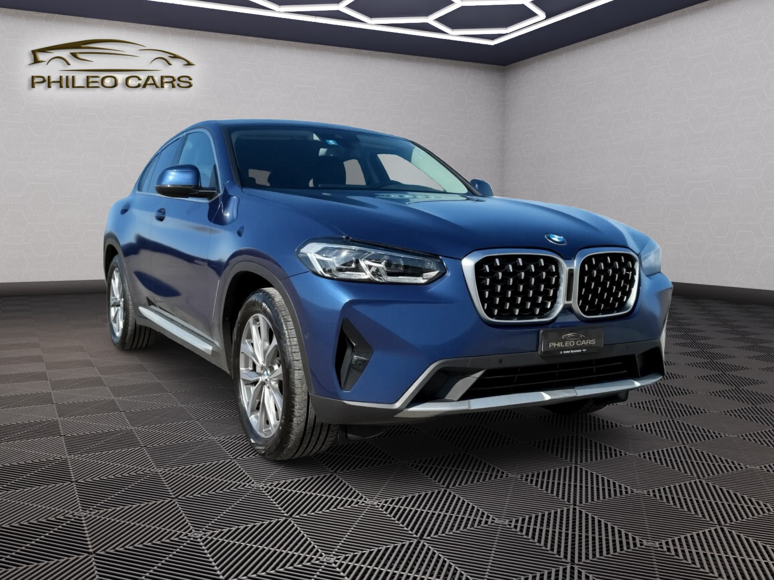 BMW X4 xDrive 48V 30i Steptronic-image-2