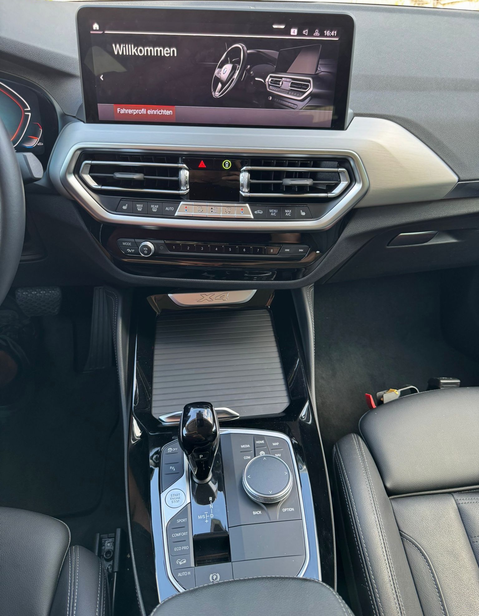 BMW X4 xDrive 48V 30i Steptronic-image-11