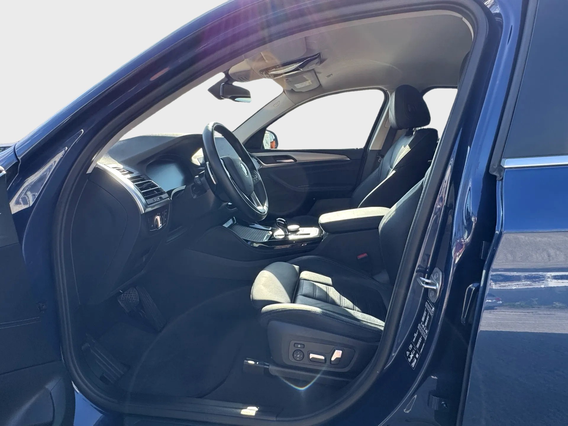 BMW X4 xDrive 48V 30i Steptronic-image-9