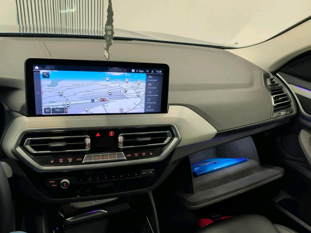 BMW X4 xDrive 48V 30i Steptronic-image-8