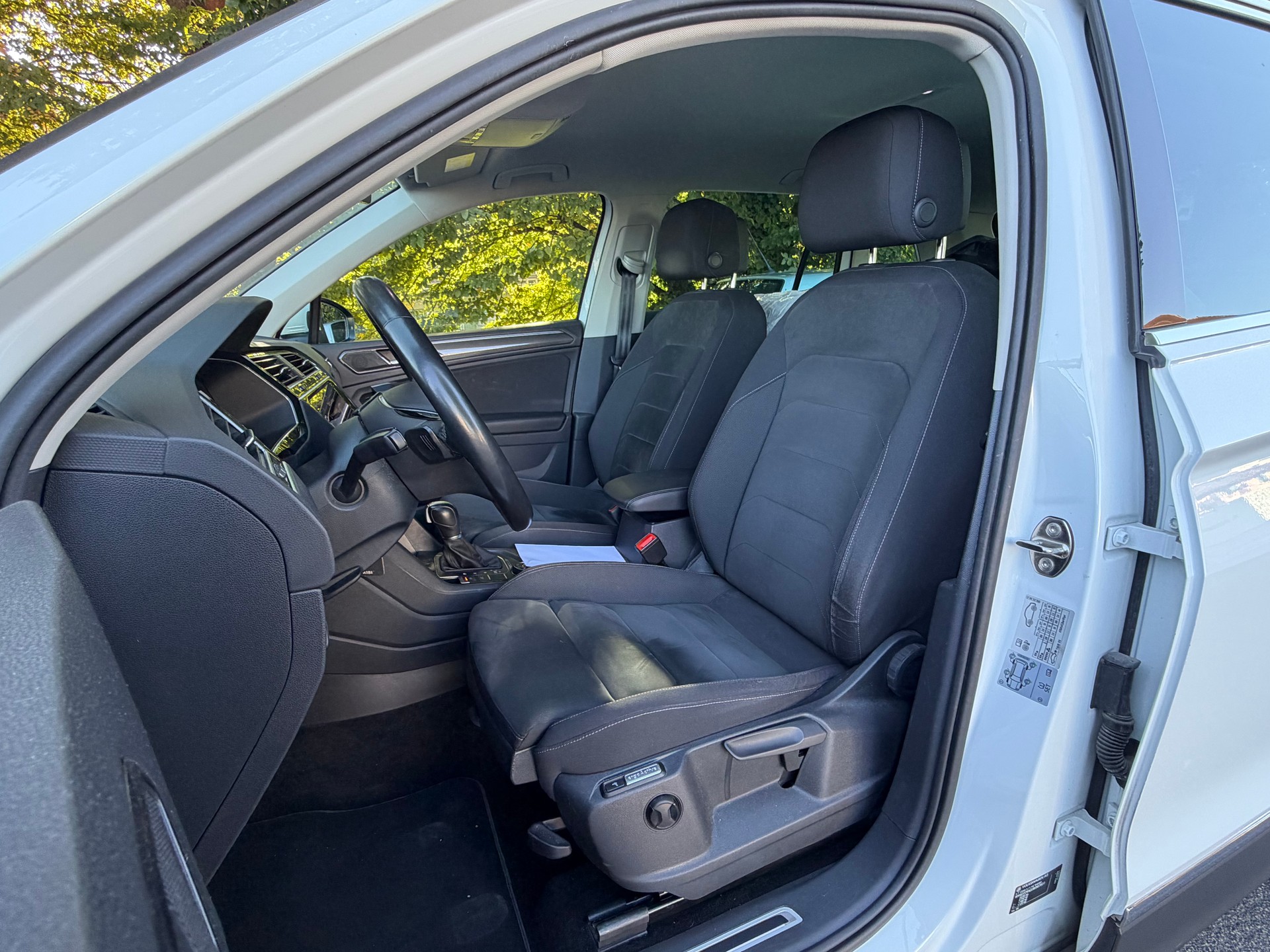 VW Tiguan 2.0TSI Highline 4Motion DSG-image-8