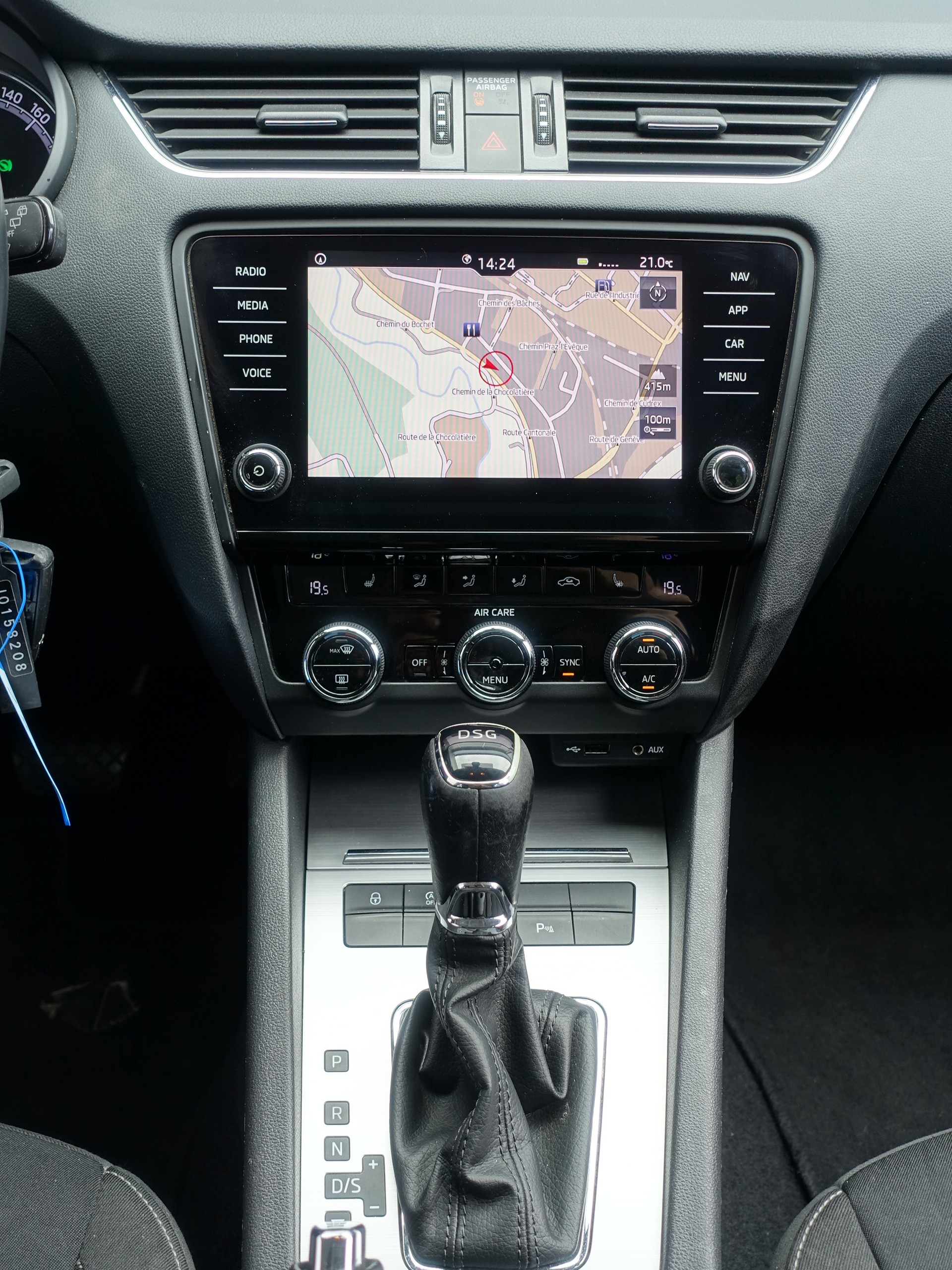 SKODA Octavia Combi 1.5 TSI Ambition DSG-image-12