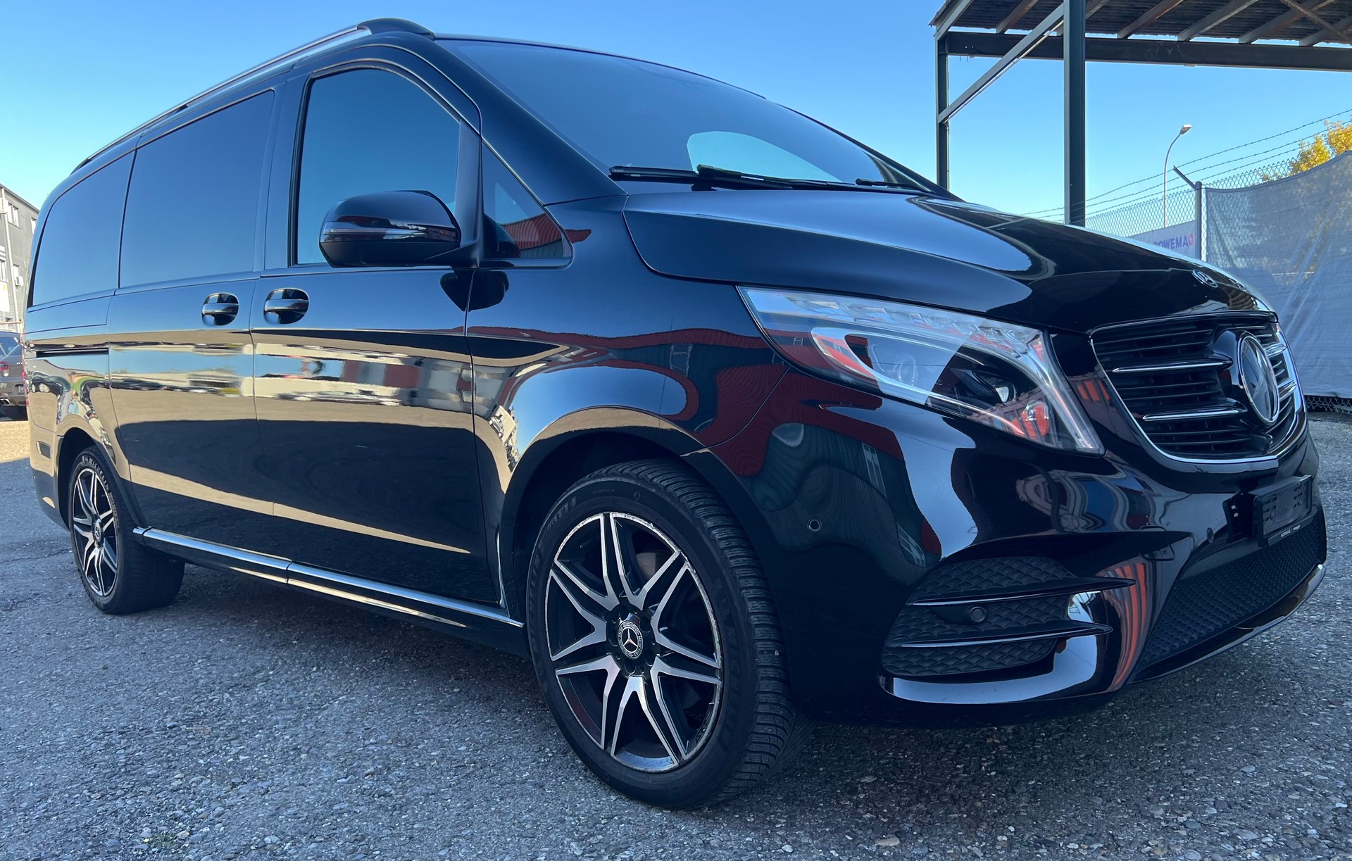 MERCEDES-BENZ V 250 d Swiss Edition lang 4Matic 7G-Tronic 7 PLATZ-image-0