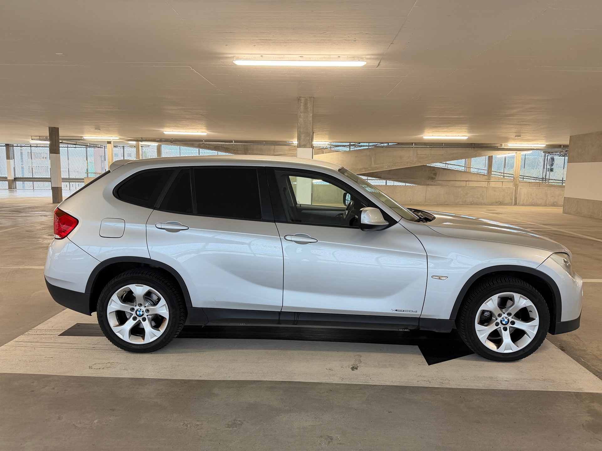 BMW X1 xDrive 20d Steptronic 4x4 - Expertise-image-1