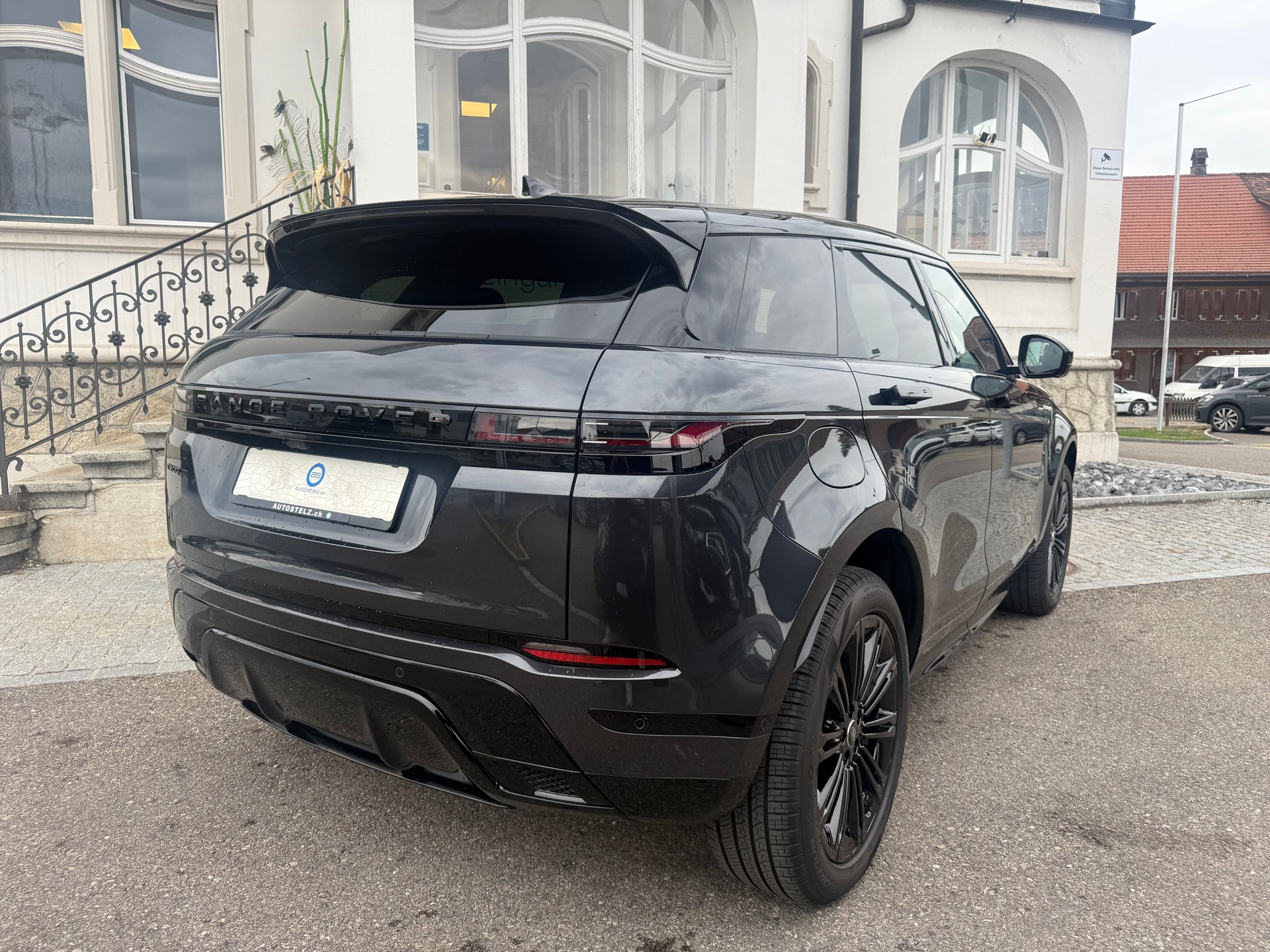 LAND ROVER Range Rover Evoque 1.5 T 270e Autobiography-image-5