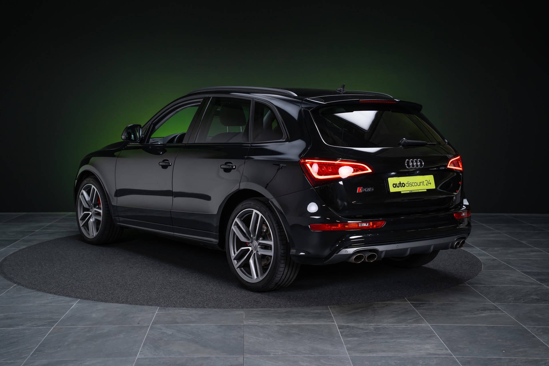 AUDI SQ5 3.0 V6 Bi-TDI quattro T-Tronic / Rückfahrkamera / Bang&Olufsen / Standheizung-image-8