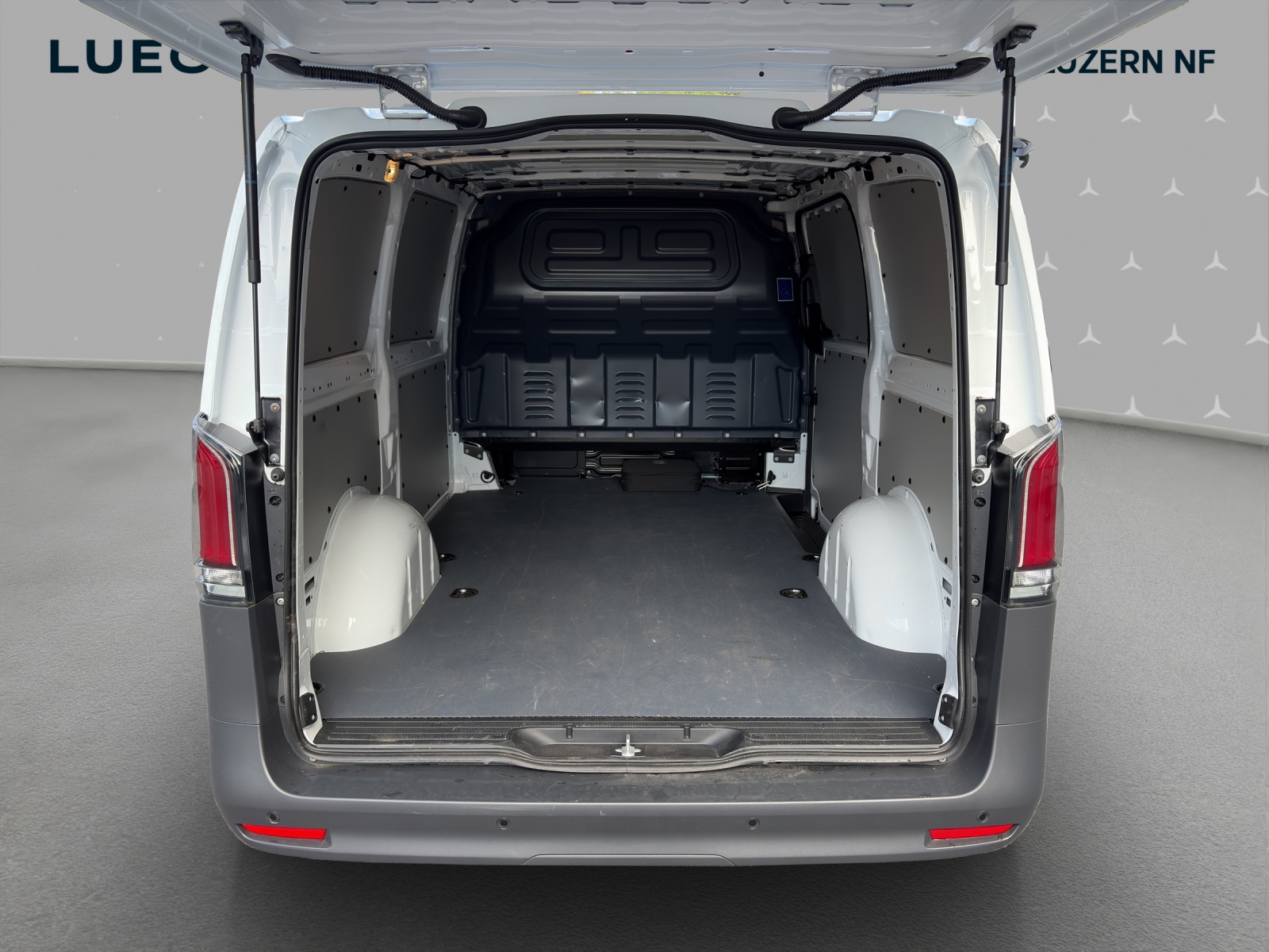 MERCEDES-BENZ eVito 129 Kasten 90kWh Lang WORKER-image-14