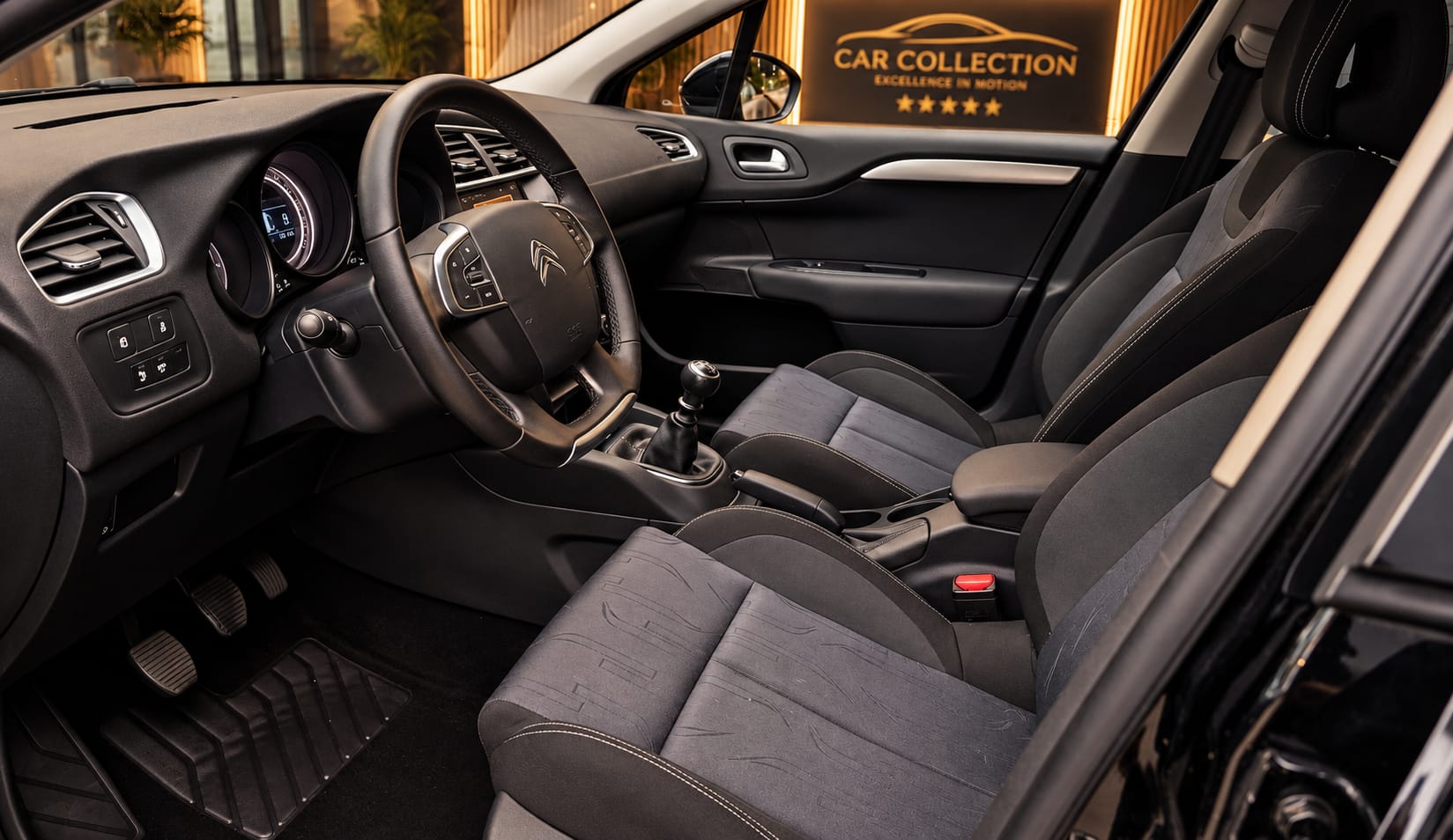 CITROEN C4 Berline 1.2 THP Séduction-image-6