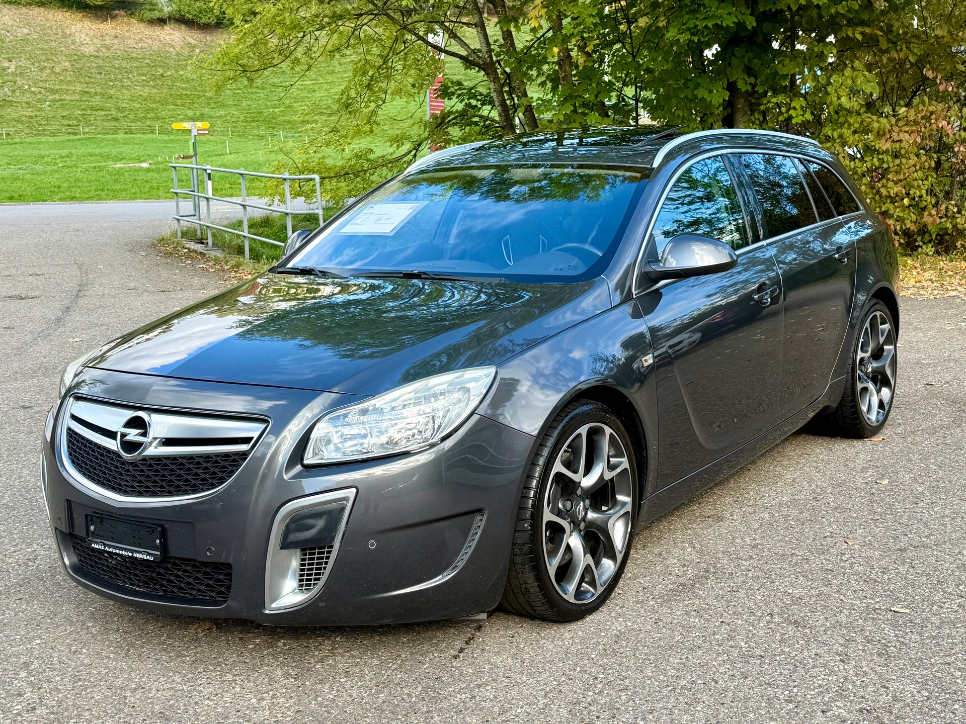 OPEL Insignia Sports Tourer 2.8 Turbo OPC 4WD-image-1