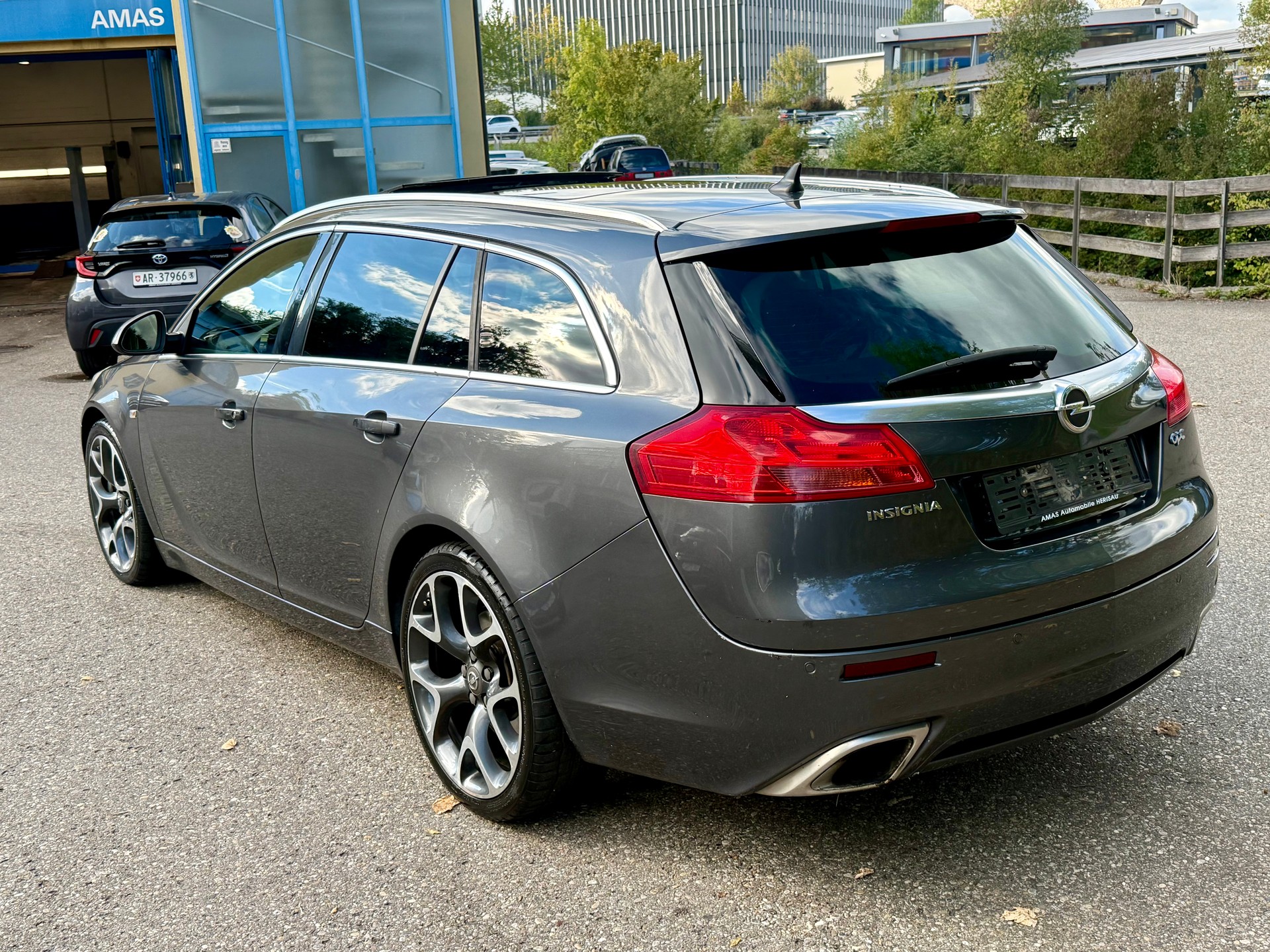 OPEL Insignia Sports Tourer 2.8 Turbo OPC 4WD-image-3
