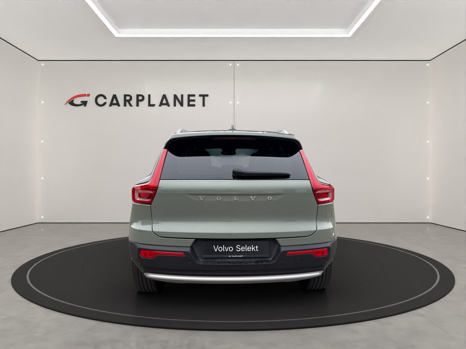 VOLVO XC40 2.0 B4 MH Ultimate Bright-image-4