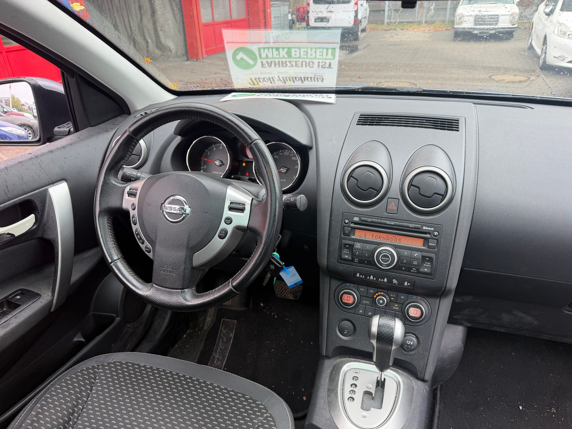 NISSAN Qashqai 2.0 4WD Lounge XTronic CVT-image-13