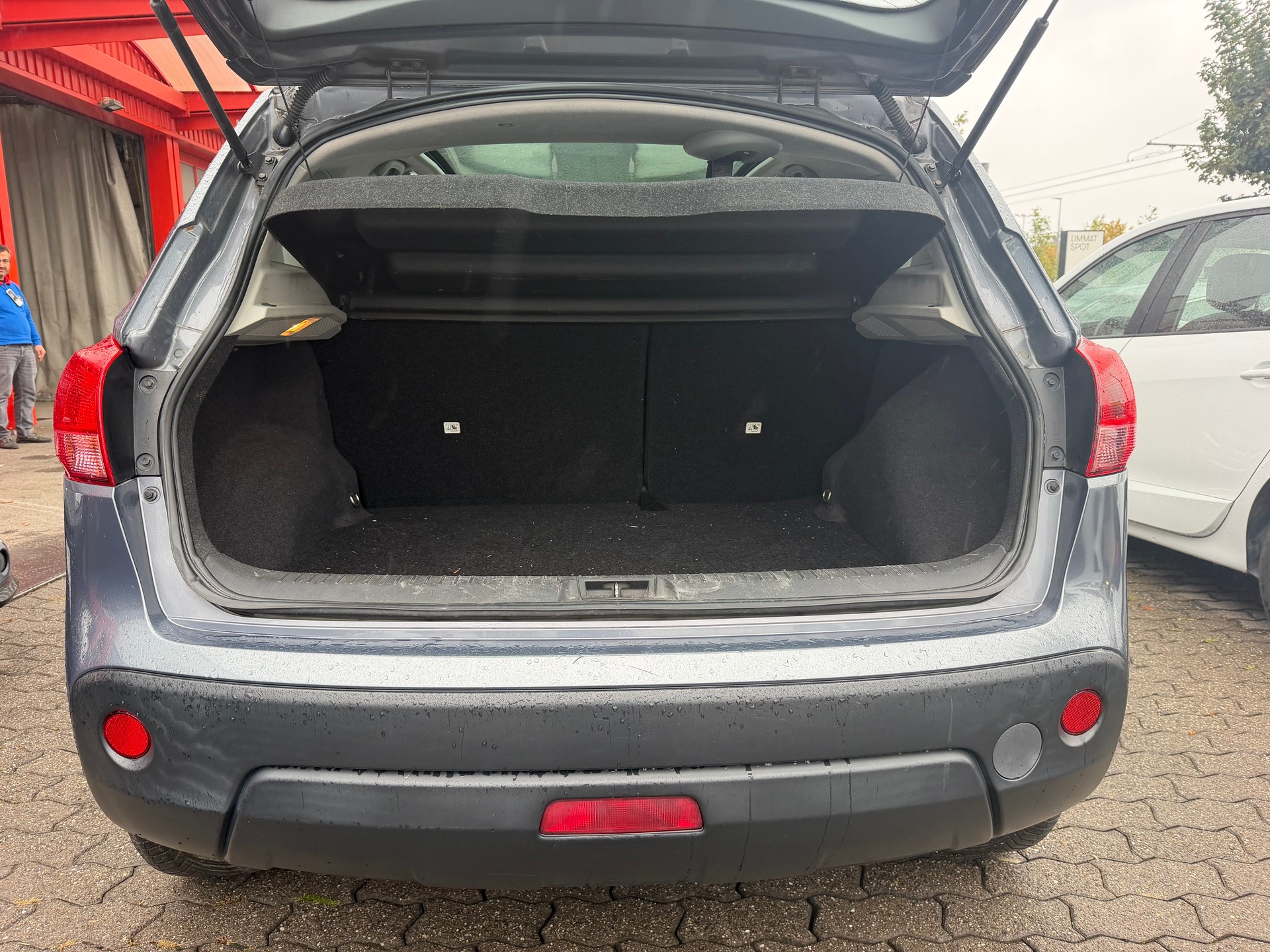NISSAN Qashqai 2.0 4WD Lounge XTronic CVT-image-12
