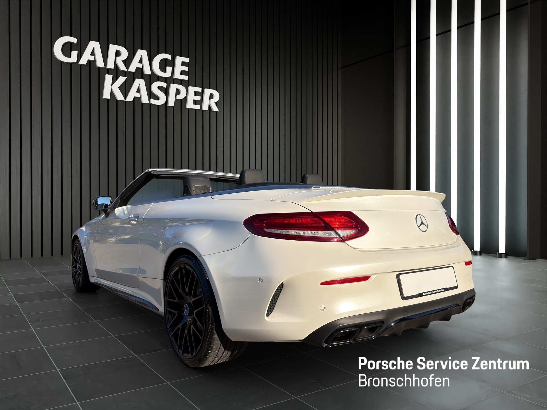 MERCEDES-BENZ C-CLASS A205 Cabriolet C 63 S C63 S AMG-image-2
