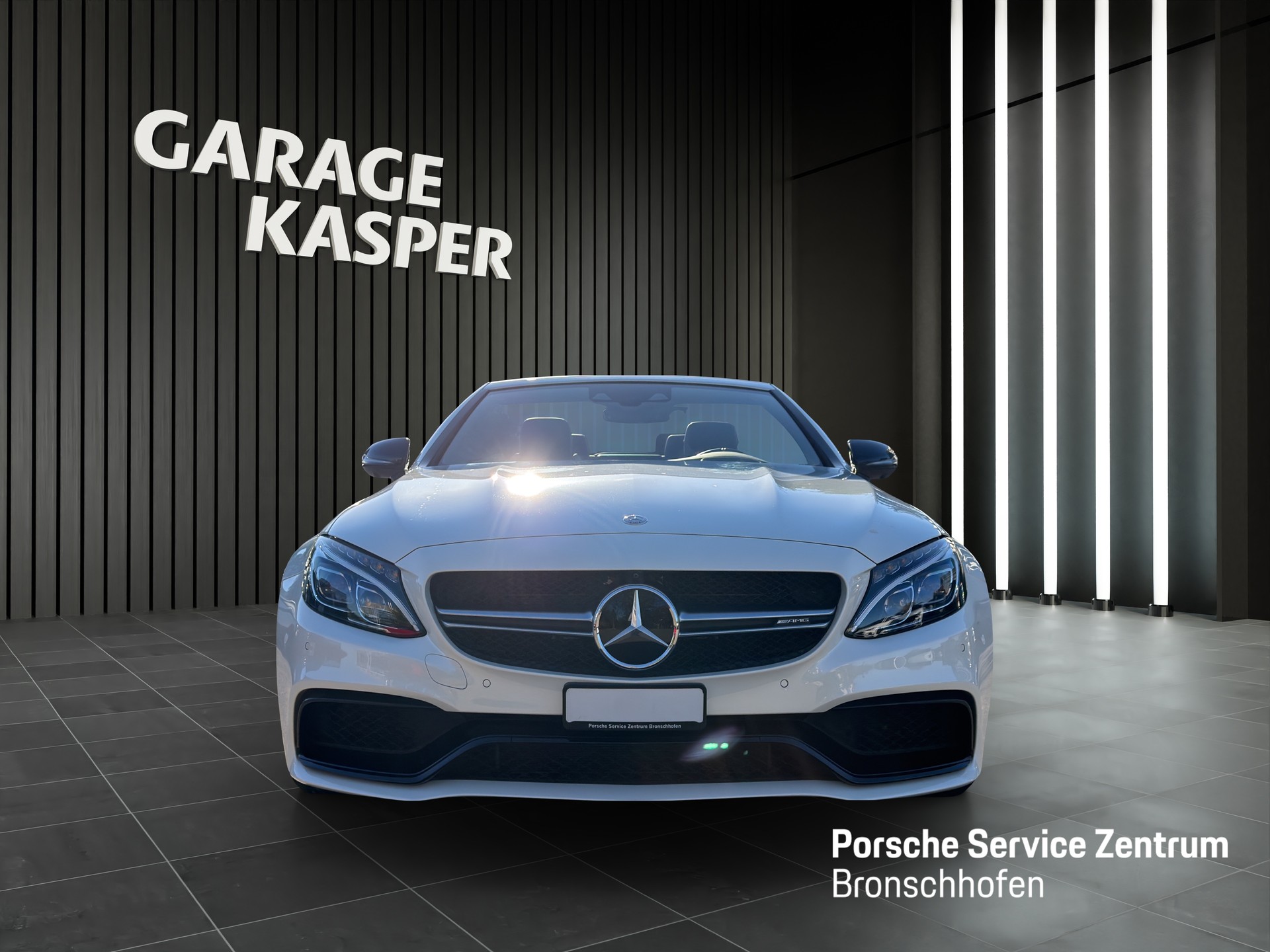 MERCEDES-BENZ C-CLASS A205 Cabriolet C 63 S C63 S AMG-image-7