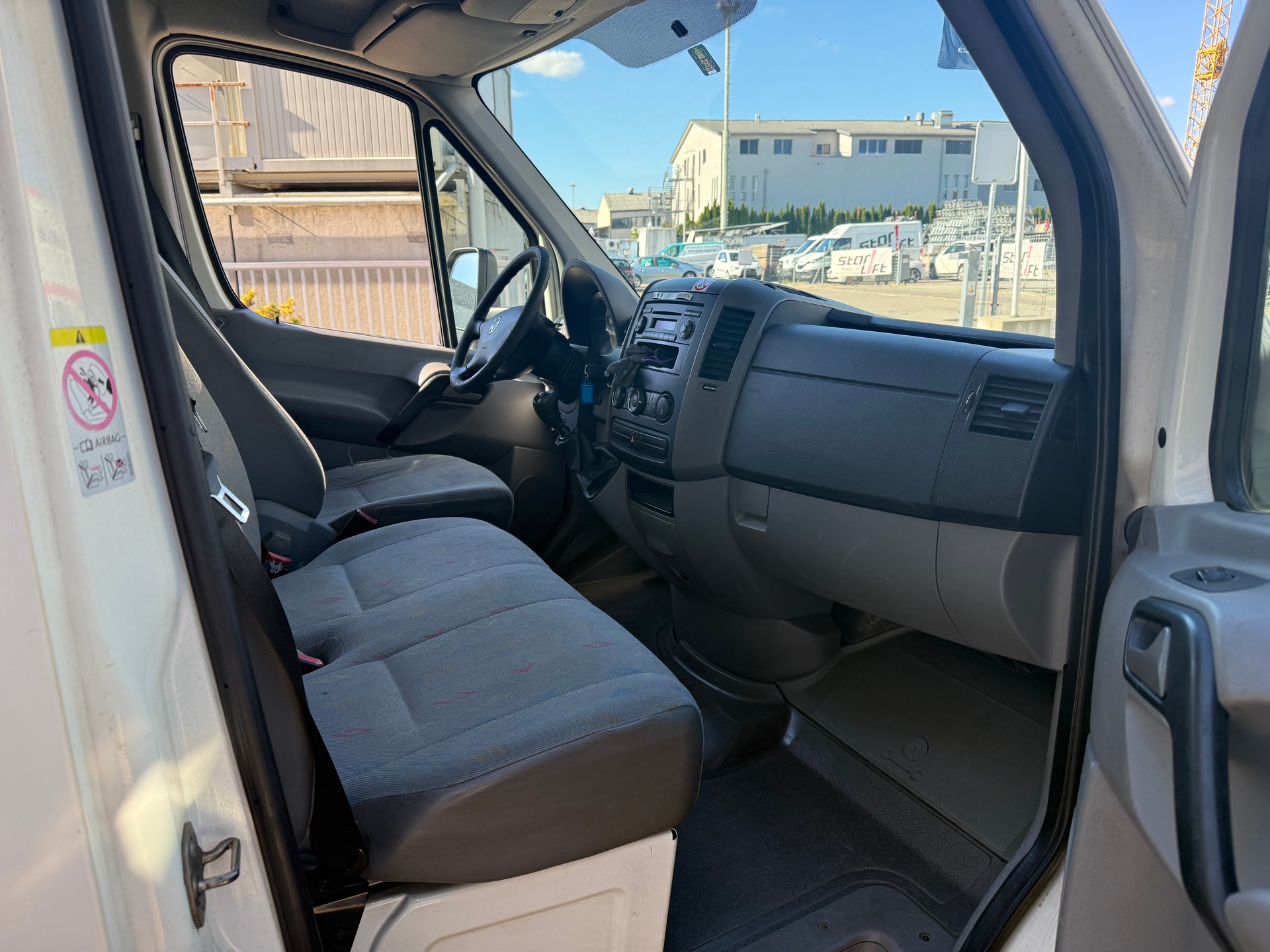 VW Crafter 35 2.5 TDI 164 PS-image-5