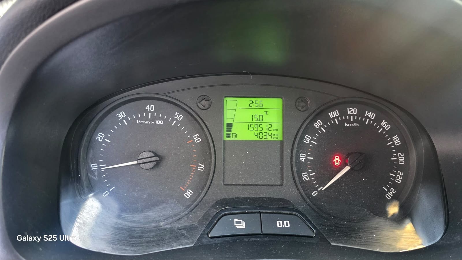 SKODA Praktik 1.2 HTP-image-13