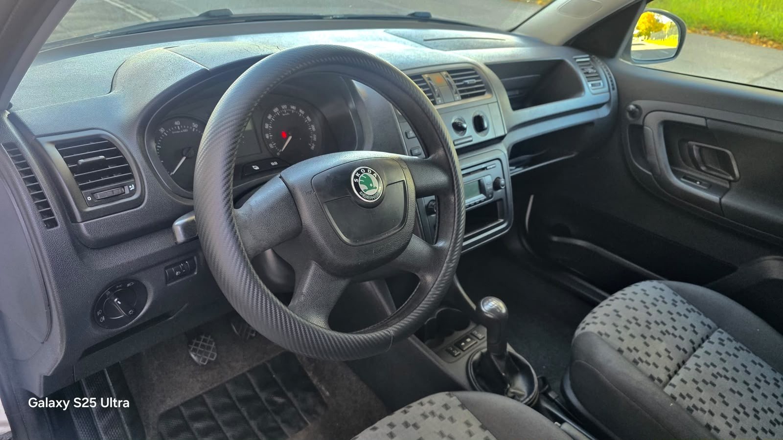 SKODA Praktik 1.2 HTP-image-12