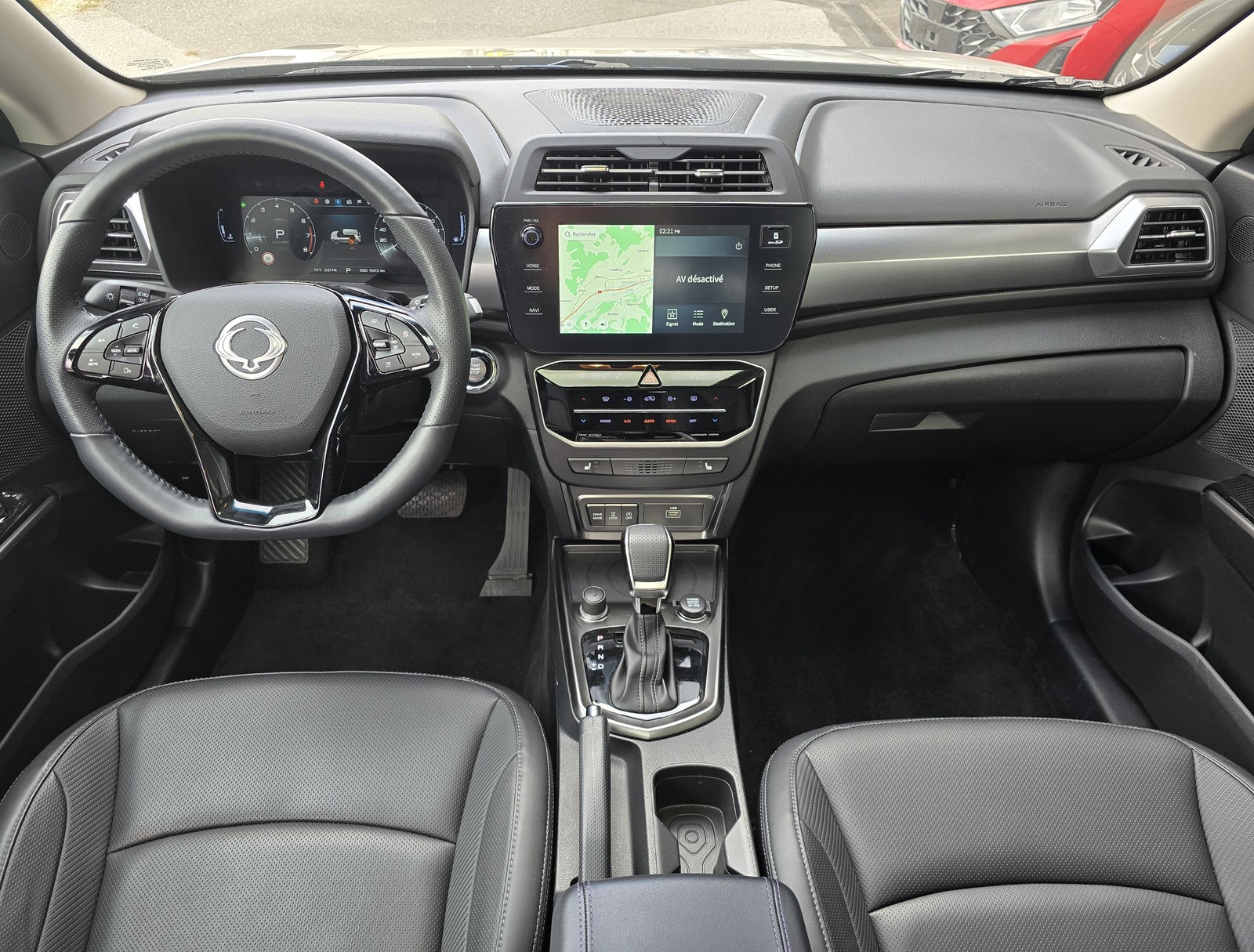 KGM Tivoli 1.5TGDI Tita 4WD A — photo 4