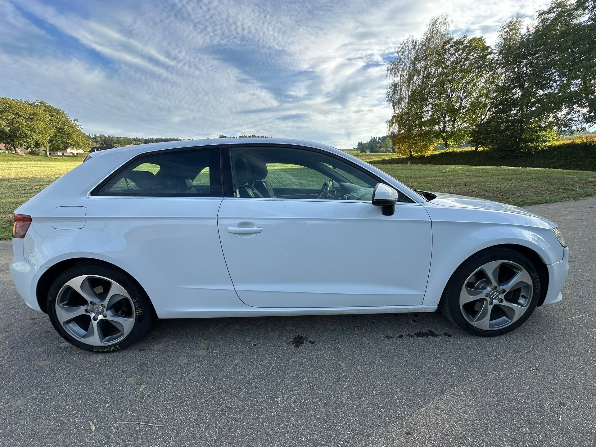 AUDI A3 1.8 TFSI Attraction S-tronic-image-6