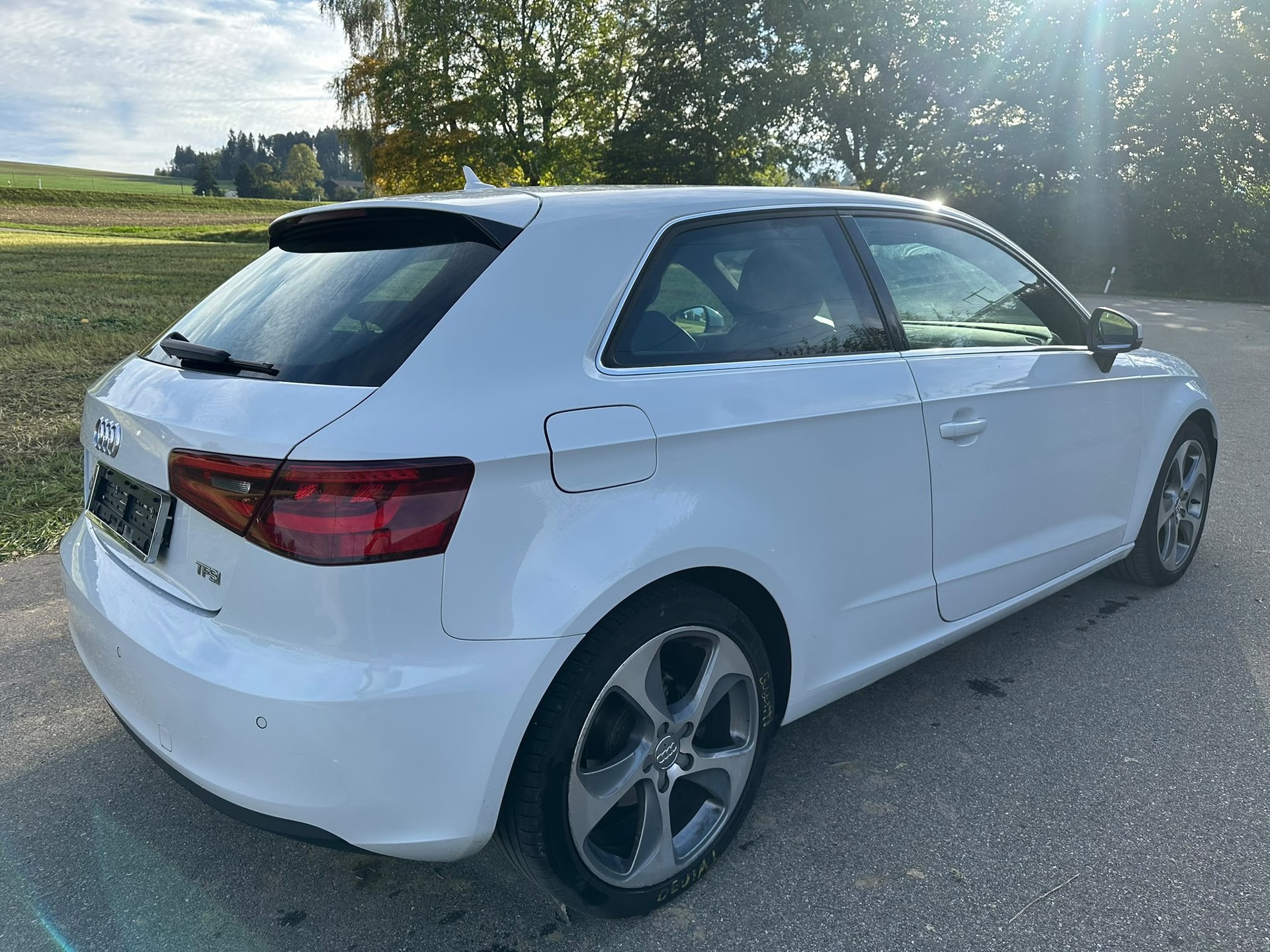 AUDI A3 1.8 TFSI Attraction S-tronic-image-4