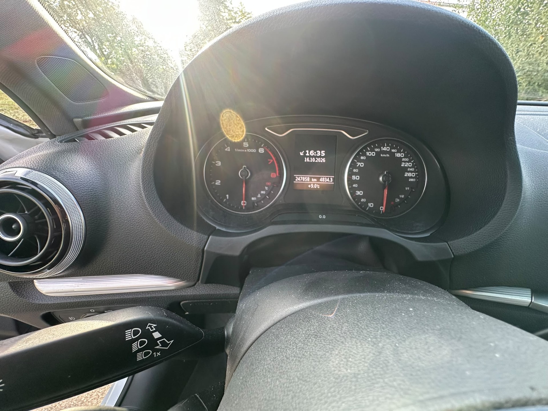 AUDI A3 1.8 TFSI Attraction S-tronic-image-8