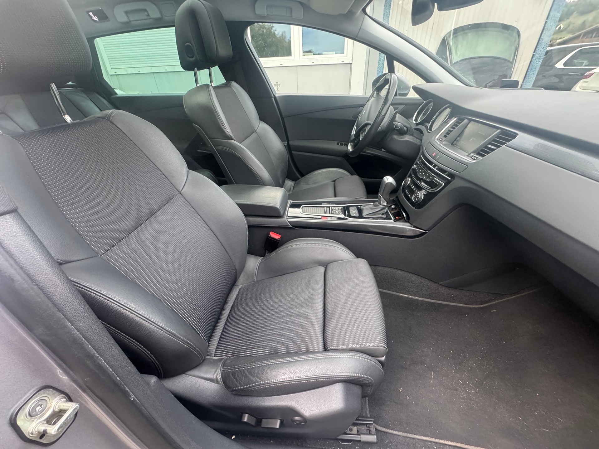 PEUGEOT 508 SW 1.6 THP Allure Automatic-image-9