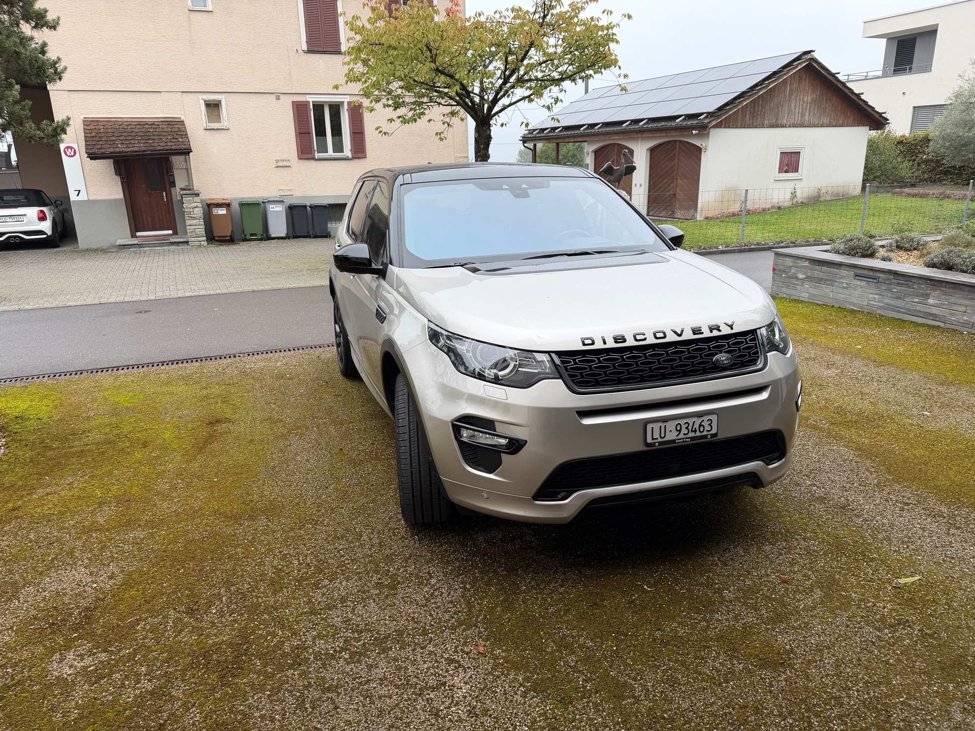 LAND ROVER 2.0 TD4 180 HSE Luxury-image-1