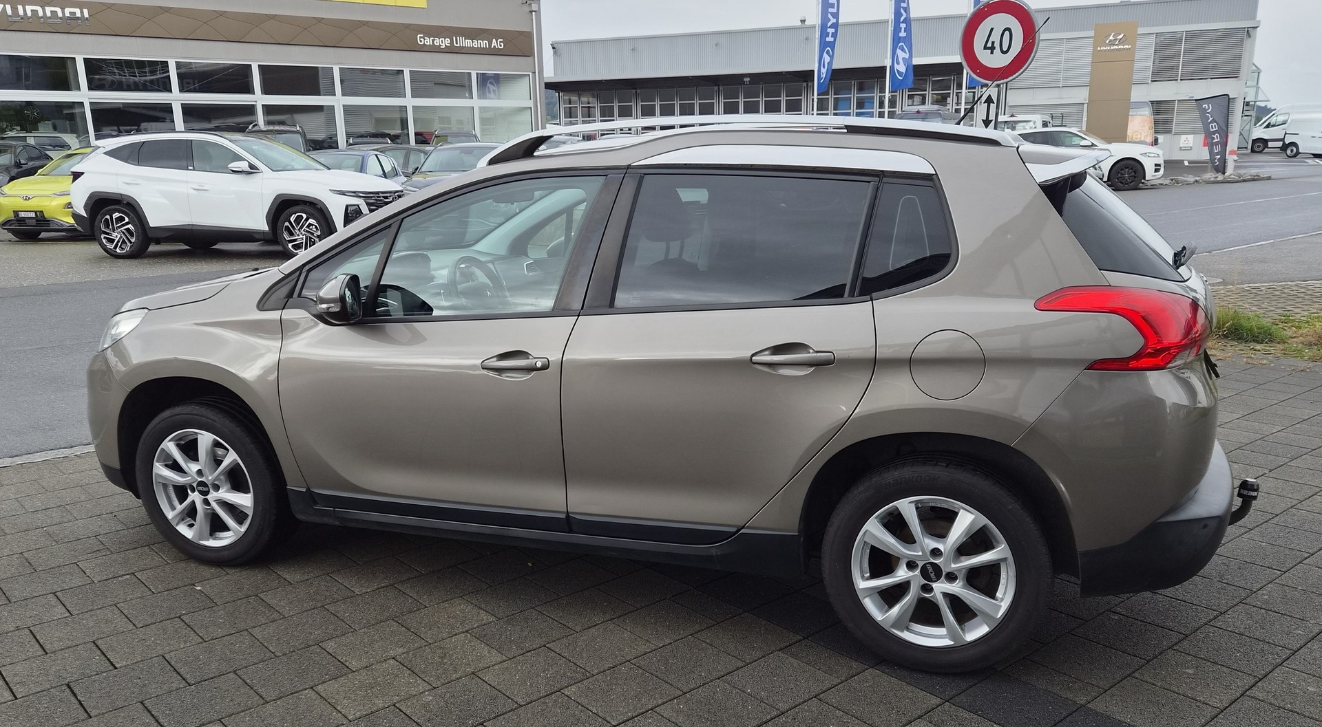 PEUGEOT 2008 1.6 e-HDi Active EGS6-image-6