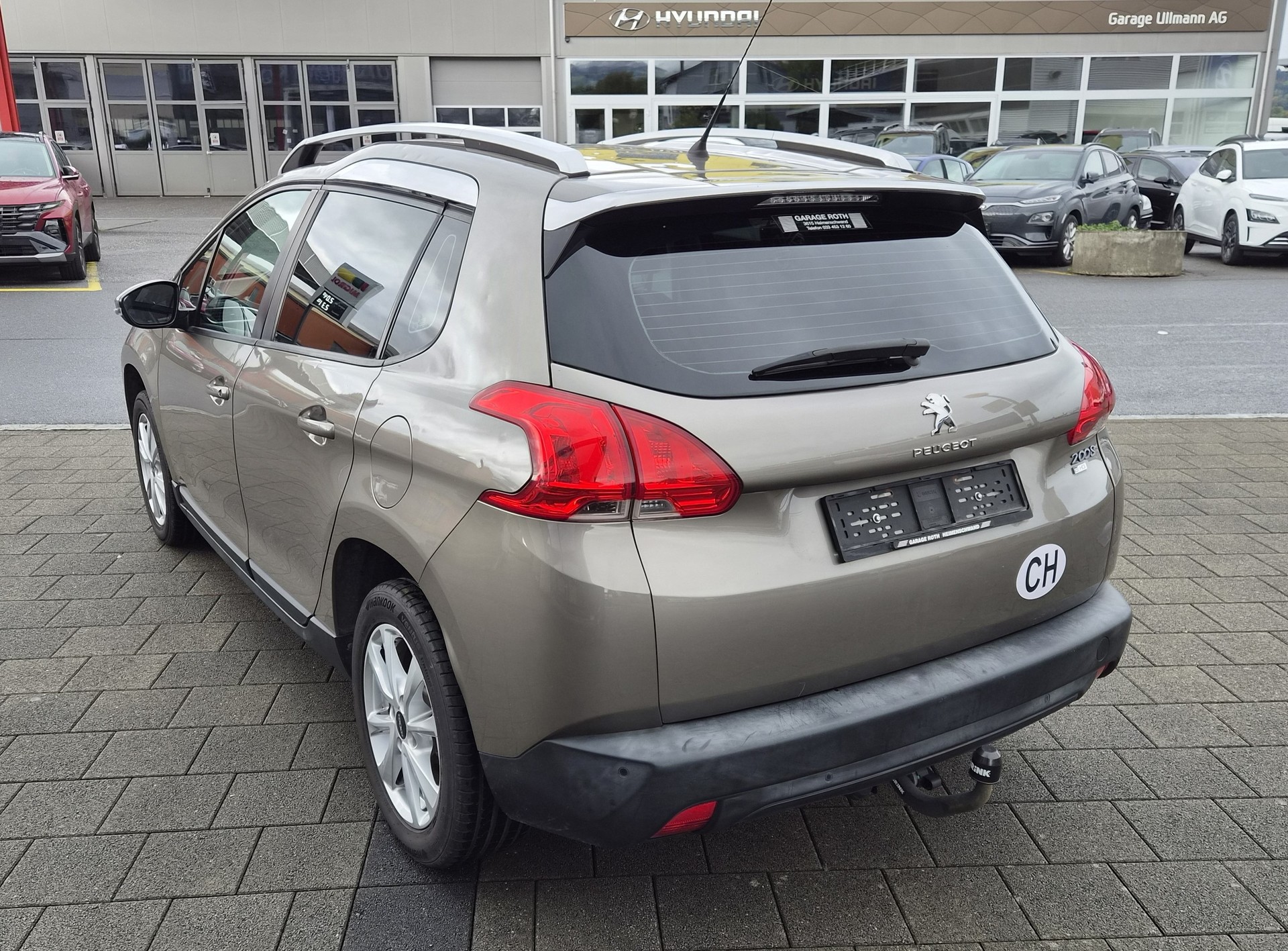PEUGEOT 2008 1.6 e-HDi Active EGS6-image-5