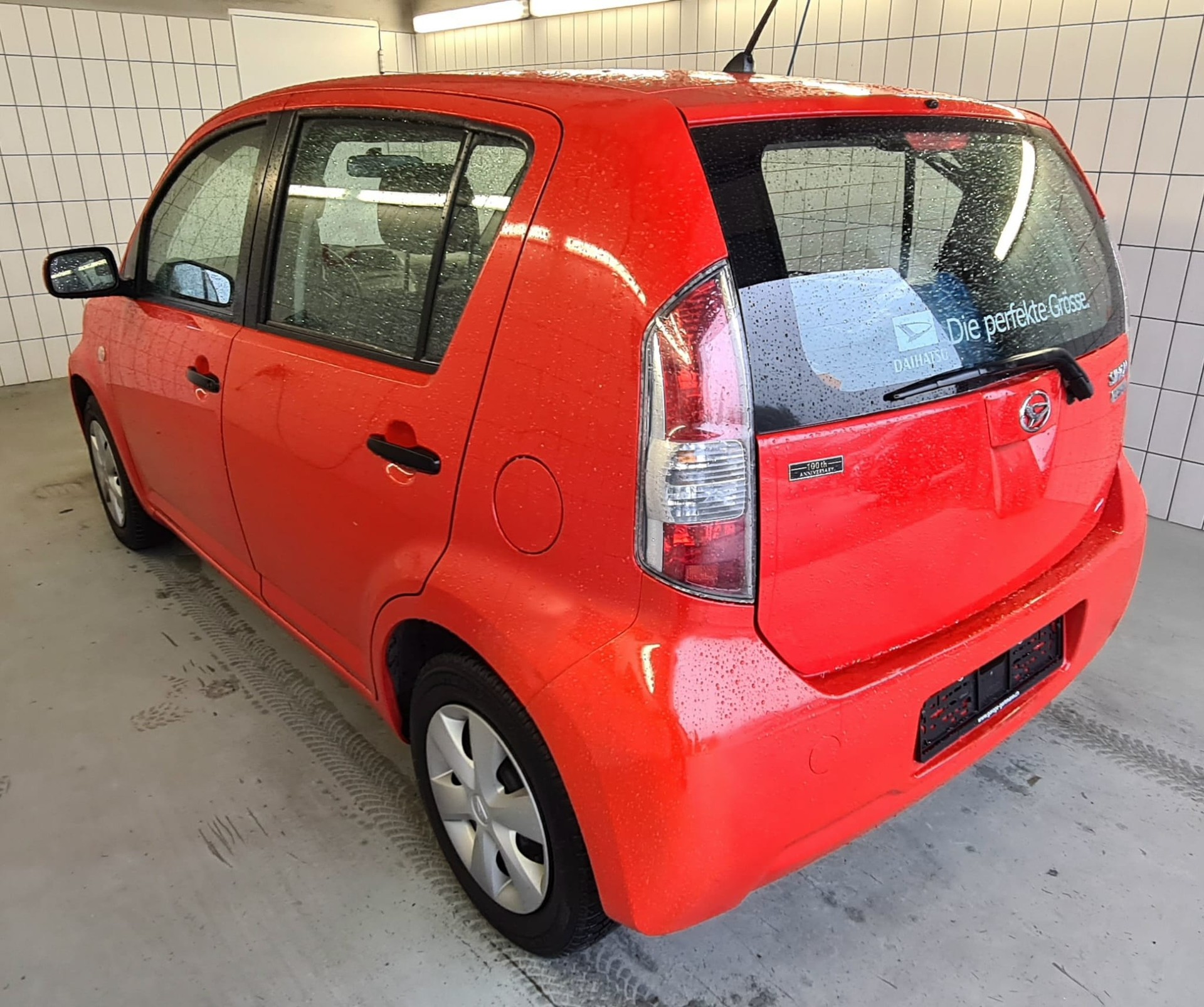 DAIHATSU Sirion 1.3 eco-4WD-image-2