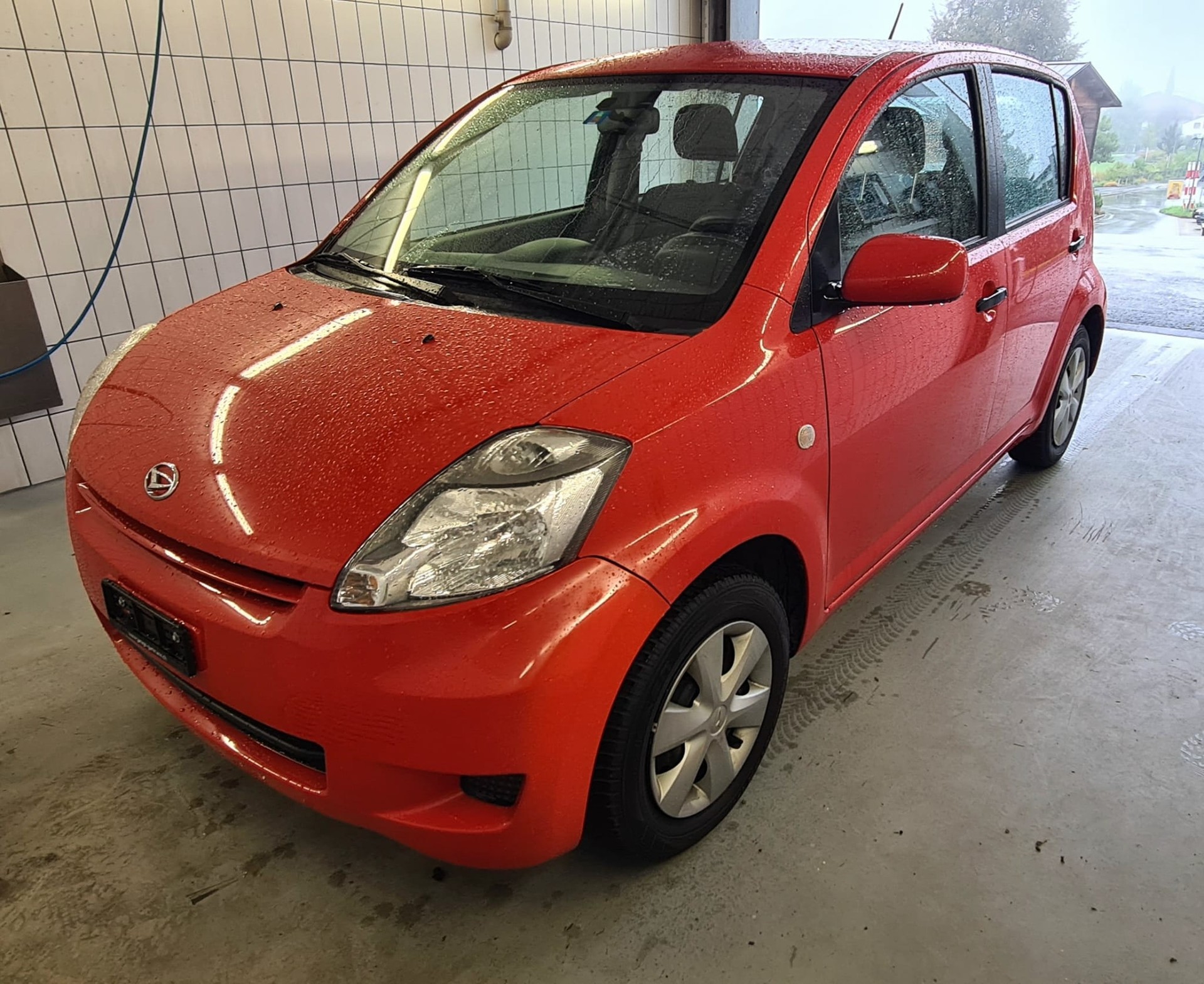 DAIHATSU Sirion 1.3 eco-4WD-image-3
