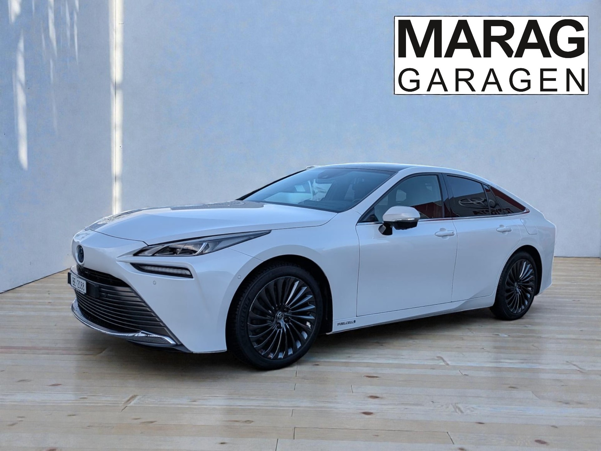 TOYOTA Mirai Fuel cell Platinum-image-1