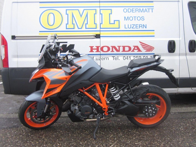 KTM 1290 Super Duke GT