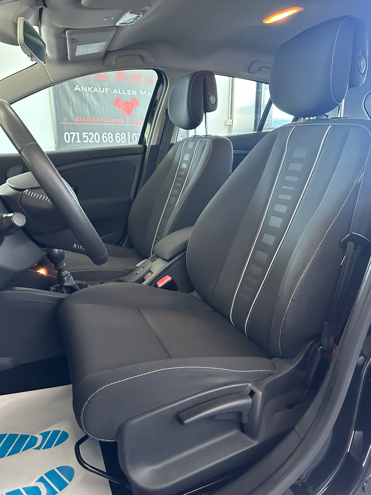 RENAULT Mégane 1.2 16V Turbo Dynamique-image-11